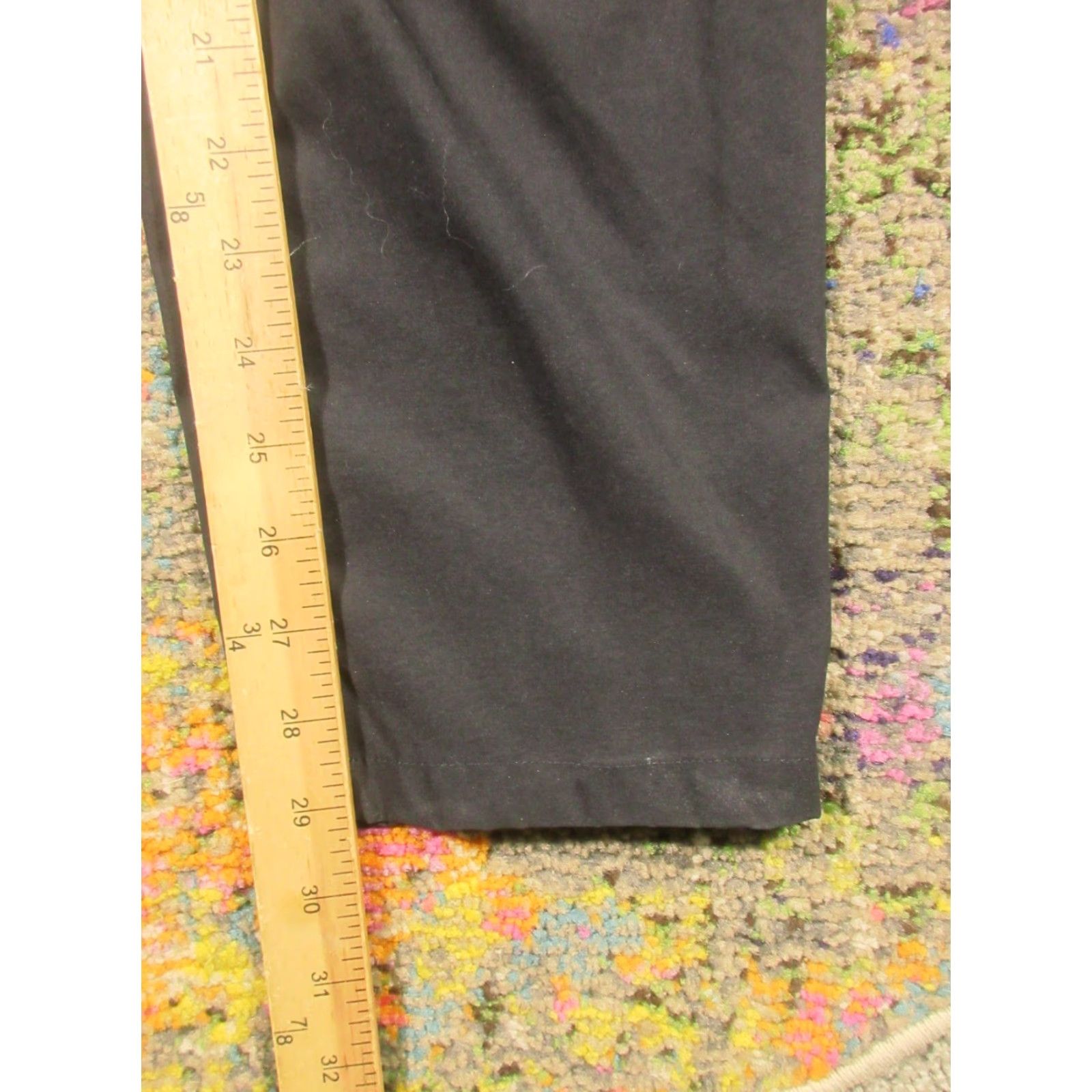 Eddie Bauer Eddie Bauer Pants Women 10 Black Nylon Spandex Lightweight Stretch Pockets Inseam 32 Mid Rise Flat Front Straight Chino Solid Zip Travex Womens Size 32" / US 10 / IT 46 - 7 Thumbnail