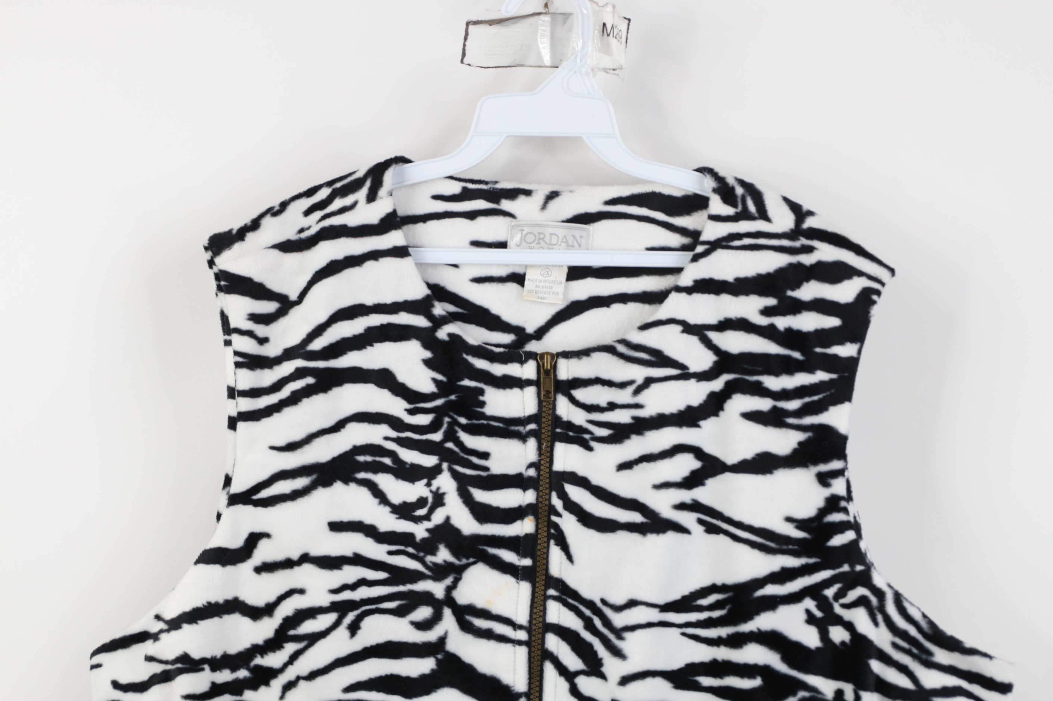 Vintage Vintage 90s Streetwear Zebra Striped Fleece Vest Jacket Size XXL / US 16-18 / IT 52-54 - 2 Thumbnail
