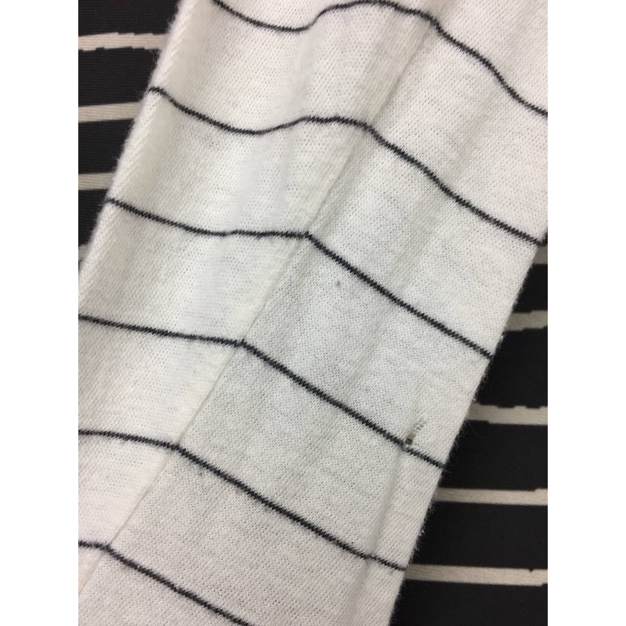 Current/Elliot Current/Elliott Minimalist Striped Long Sleeve Tee Size S / US 4 / IT 40 - 10 Thumbnail