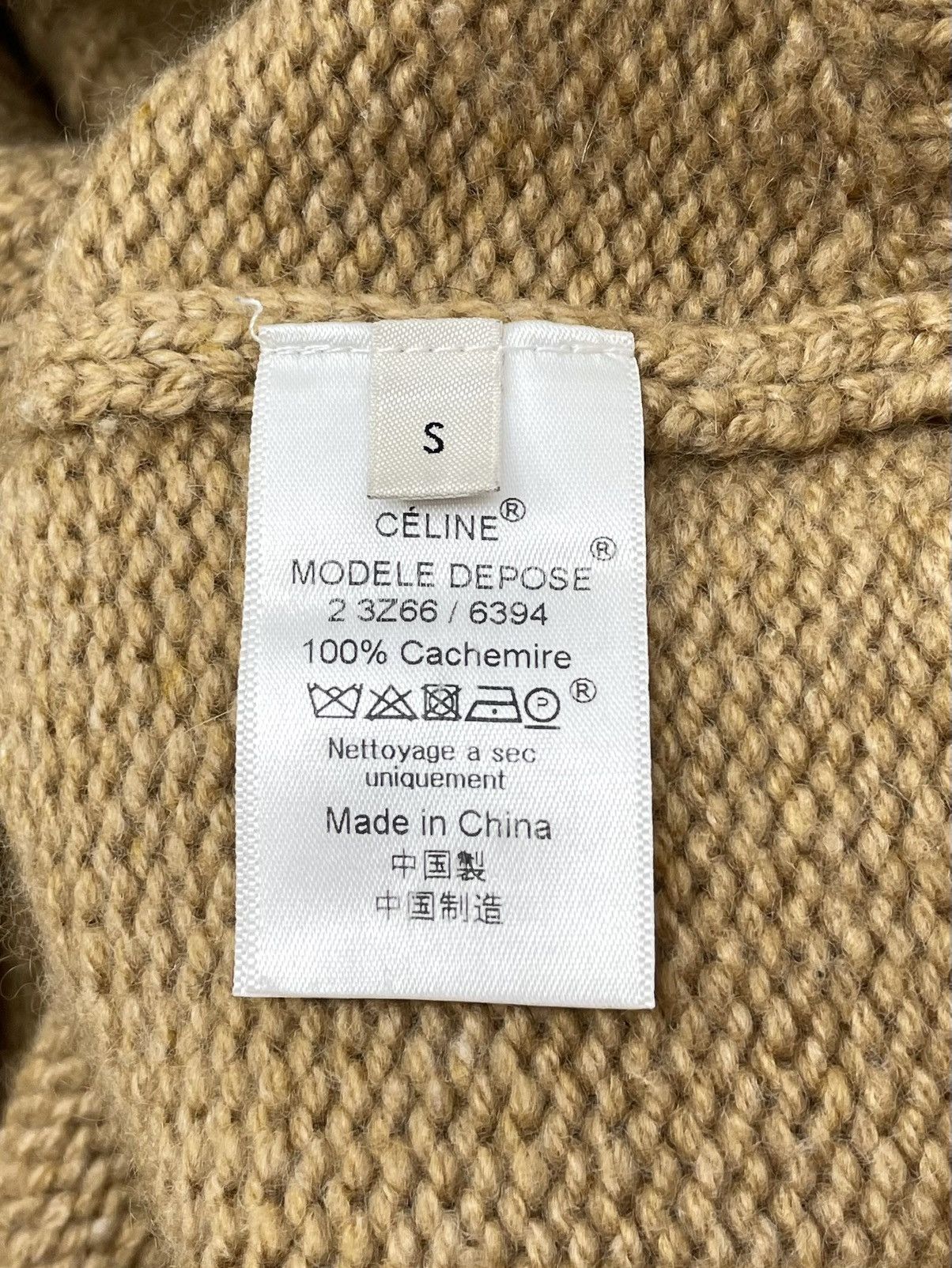 Celine Rare Vintage CELINE Cashmere Turtleneck Sweater – RelaxedFit Size S / US 4 / IT 40 - 12 Thumbnail