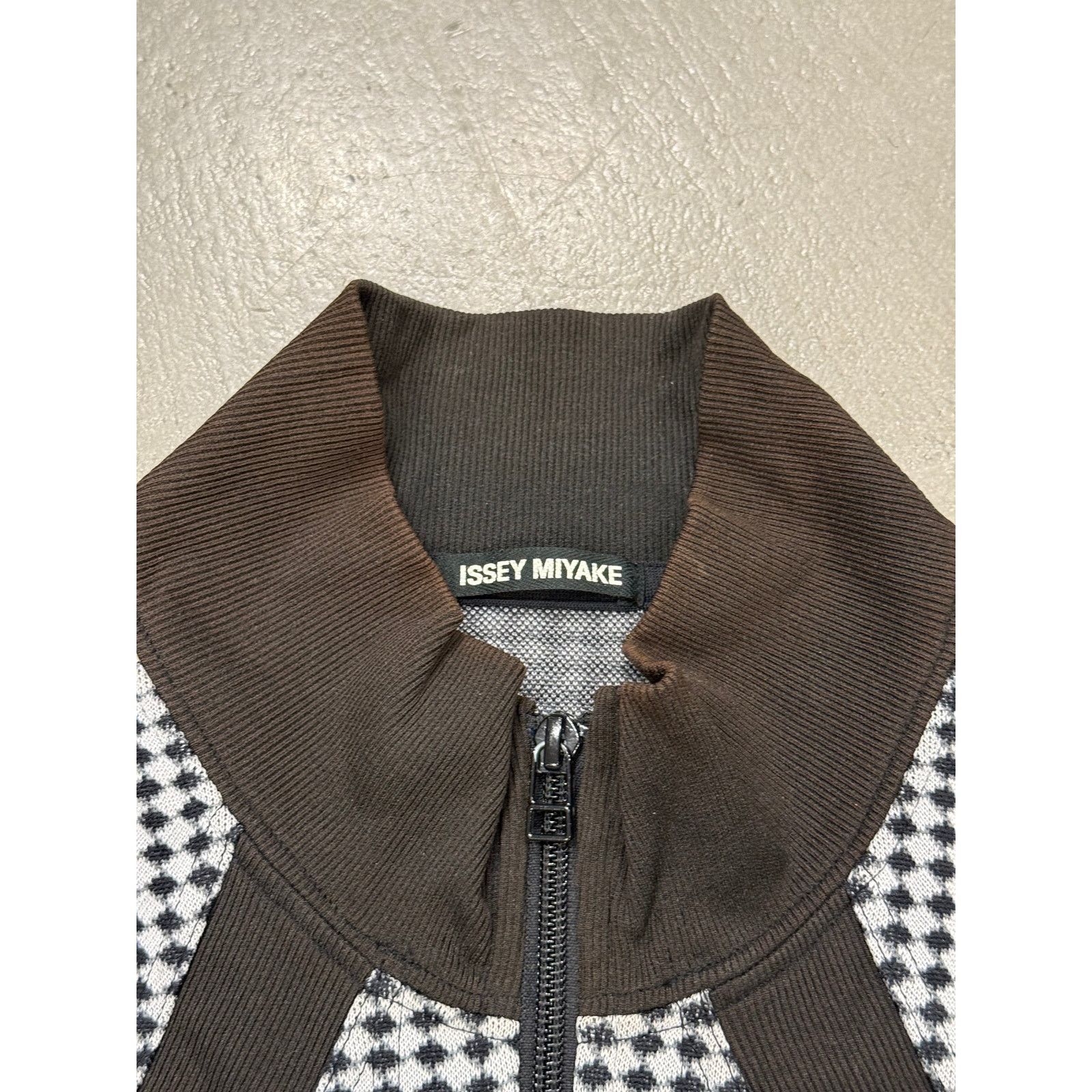 Issey Miyake Issey Miyake geometric bomber jacket Size S / US 4 / IT 40 - 5 Thumbnail