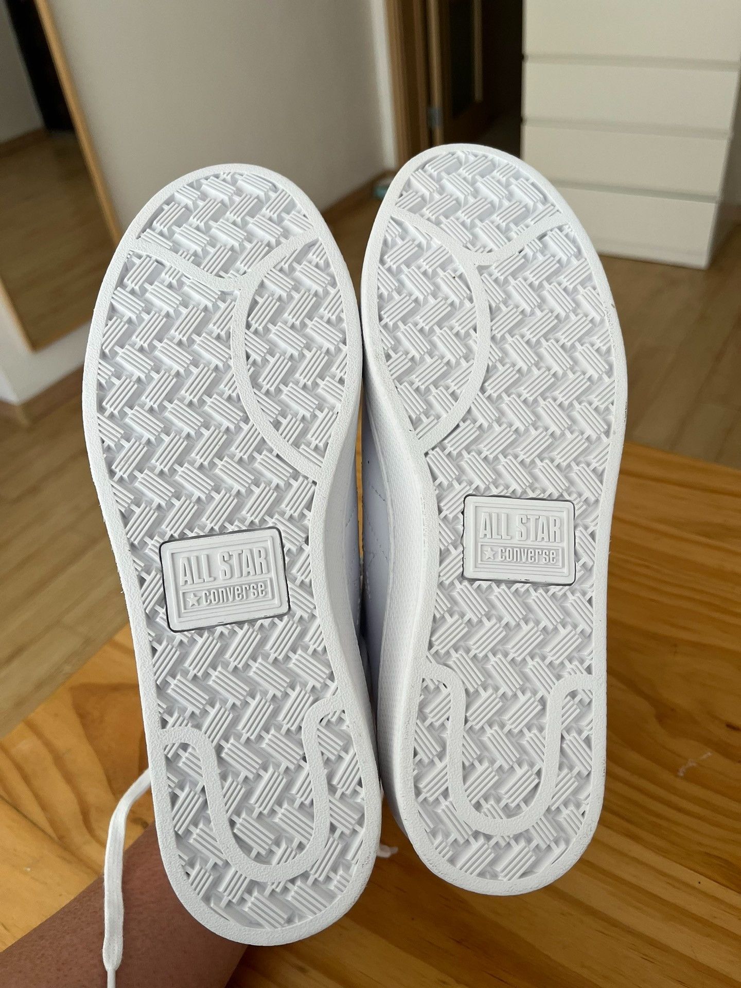 Converse Converse White High-Top Sneakers Size US 7.5 / EU 40-41 - 6 Thumbnail
