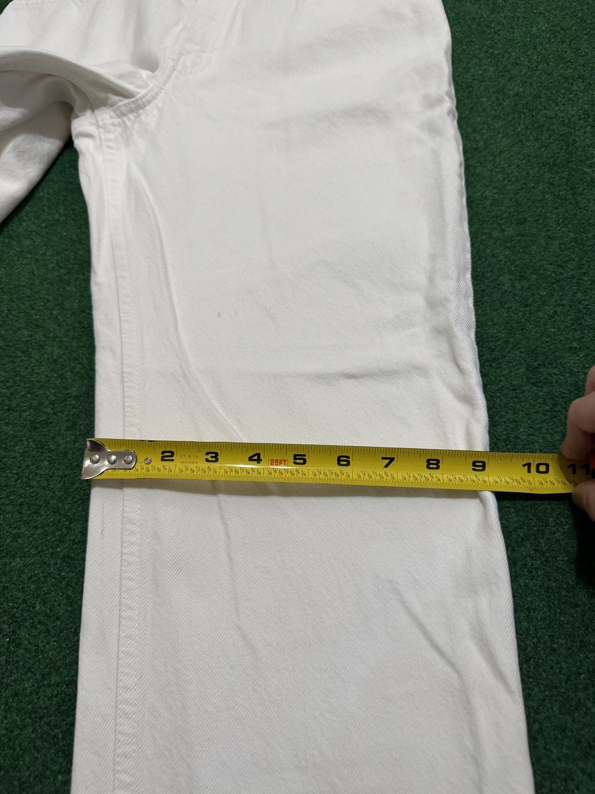 Levi's Vintage Clothing Vintage 90s Levi’s 550 Relaxed 10 30x32 White Denim Jeans Size 32" / US 10 / IT 46 - 9 Thumbnail