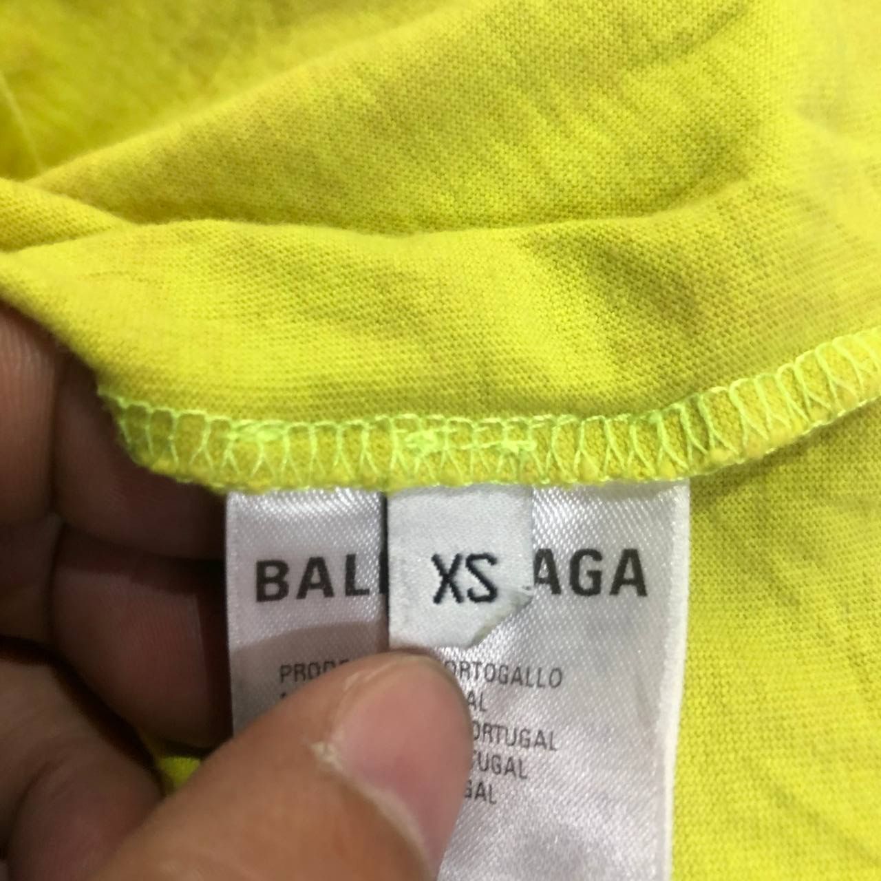Balenciaga Balenciaga spell out hem logo embroidered tee Size US L / EU 52-54 / 3 - 6 Thumbnail