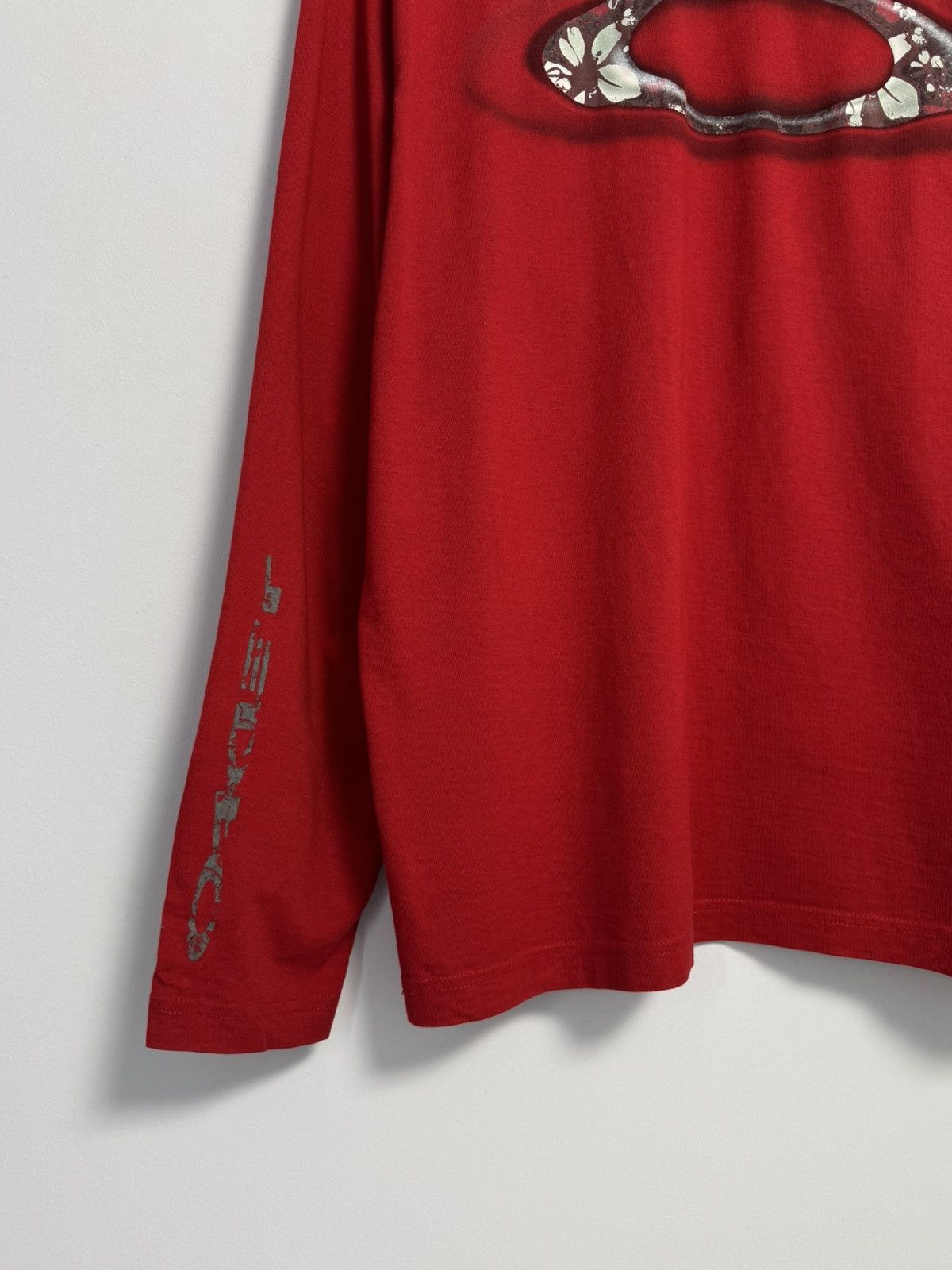 Other Oakley Vintage Long Sleeve Y2K style hype 90’s Size US L / EU 52-54 / 3 - 13 Thumbnail