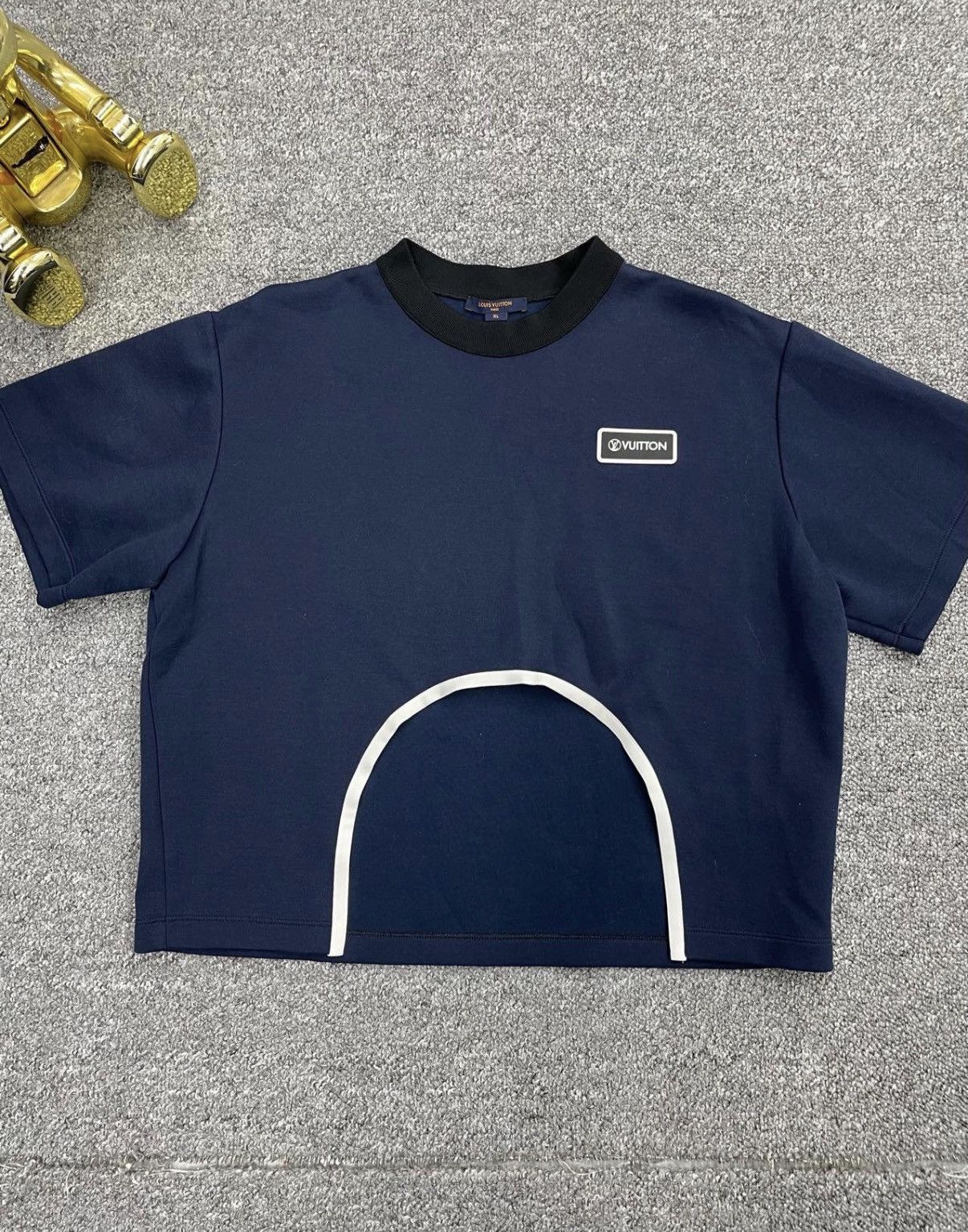 Louis Vuitton Louis Vuitton Short Sleeve K12 Size US XL / EU 56 / 4 - 1 Thumbnail