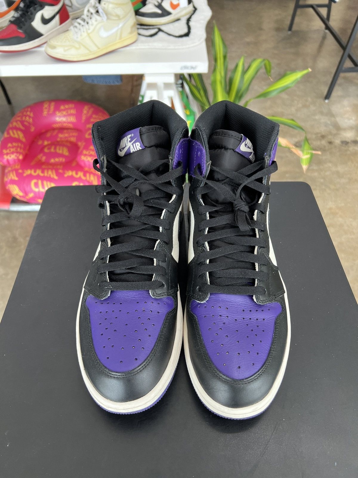 Jordan Brand × Nike Air Jordan 1 Court Purple Sz. 13 (2018) Size US 13 / EU 46 - 2 Thumbnail
