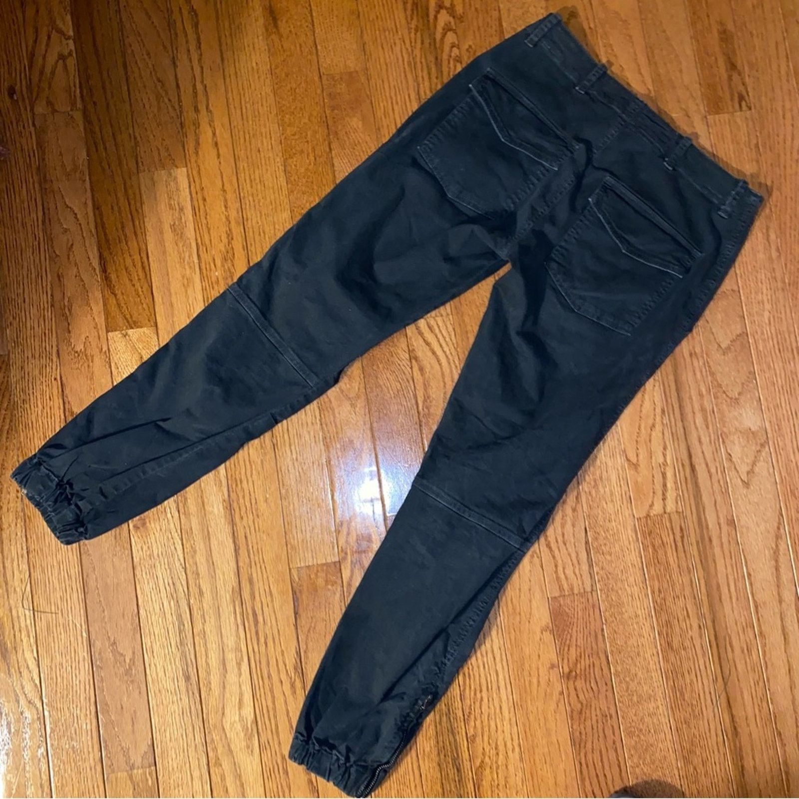 Nili Lotan Nili Lotan Cropped Military Pant Carbon Gray 00 EUC Size 24" / US 00 / IT 34 - 5 Thumbnail