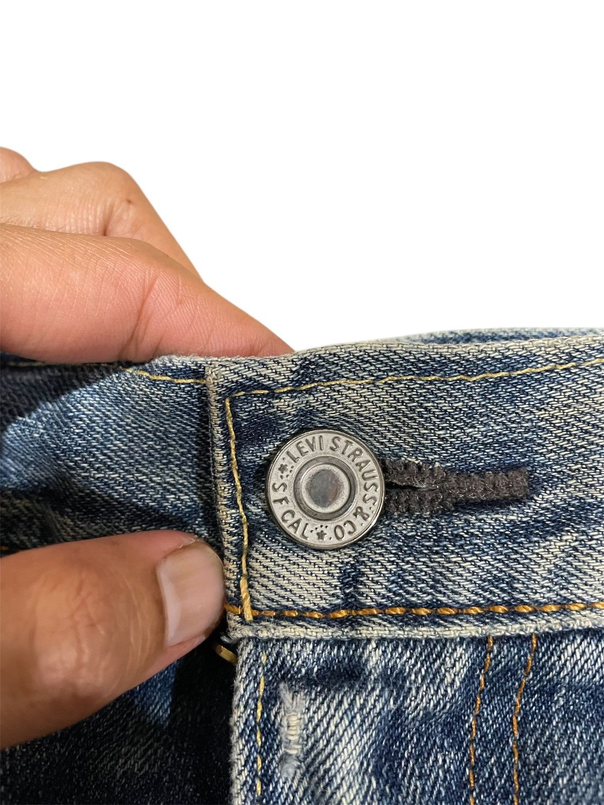 LVC × Levi's × Levi's Vintage Clothing Vintage Levi’s 502 Faded Distressed Blue Wash Denim Size US 30 / EU 46 - 4 Thumbnail