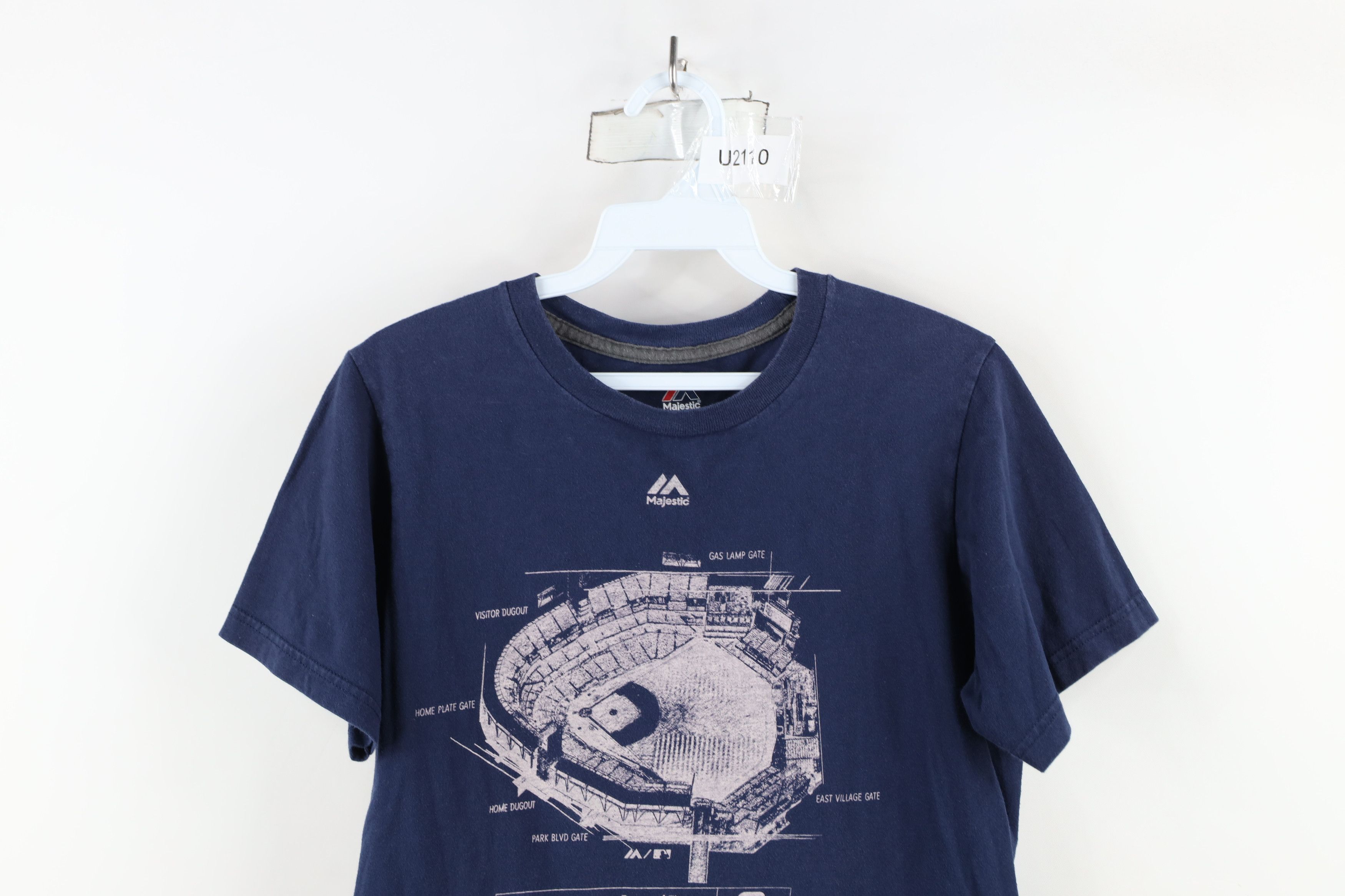 Majestic × Vintage Vintage Majestic Petco San Diego Padres Baseball T-Shirt Size US 32 / EU 48 - 2 Thumbnail