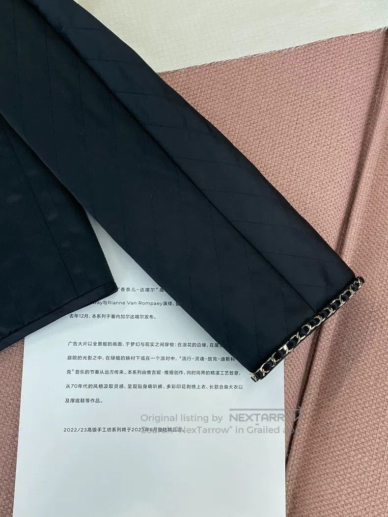 Chanel Chanel Black gold chain leather chain thin cotton jacket Size XS / US 0-2 / IT 36-38 - 3 Thumbnail