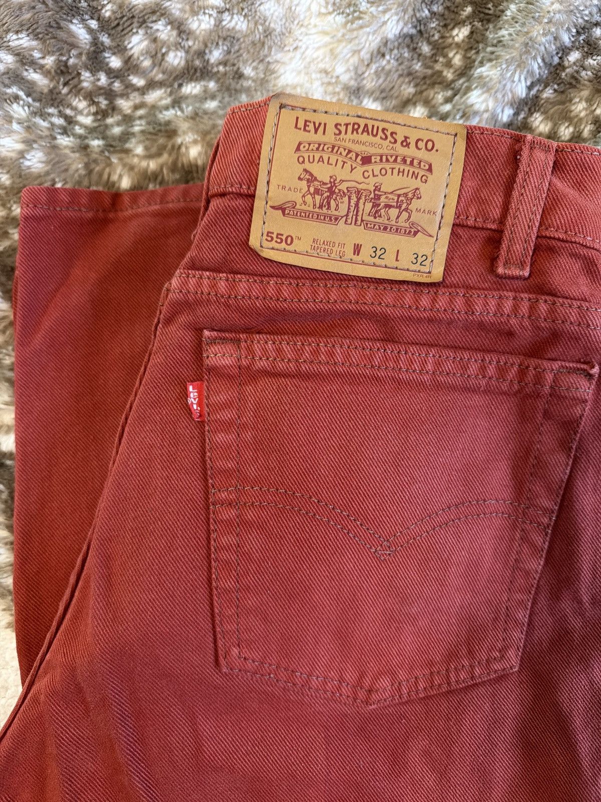 Levi's Vintage Clothing Vintage RUST RED LEVIS 550 Size US 32 / EU 48 - 2 Thumbnail