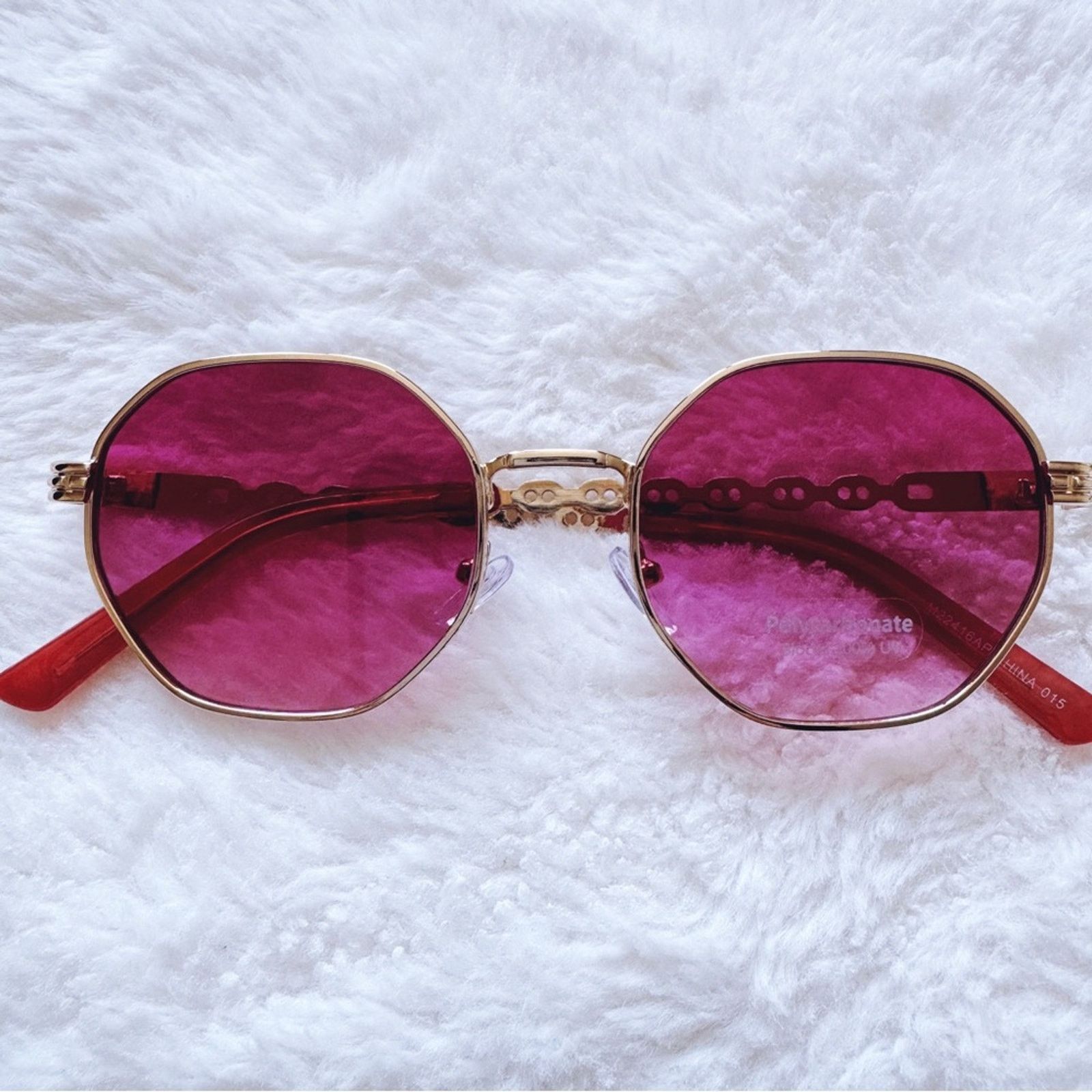 Other Phoebe Dark Pink Geometric Sunglasses Size ONE SIZE - 1 Thumbnail