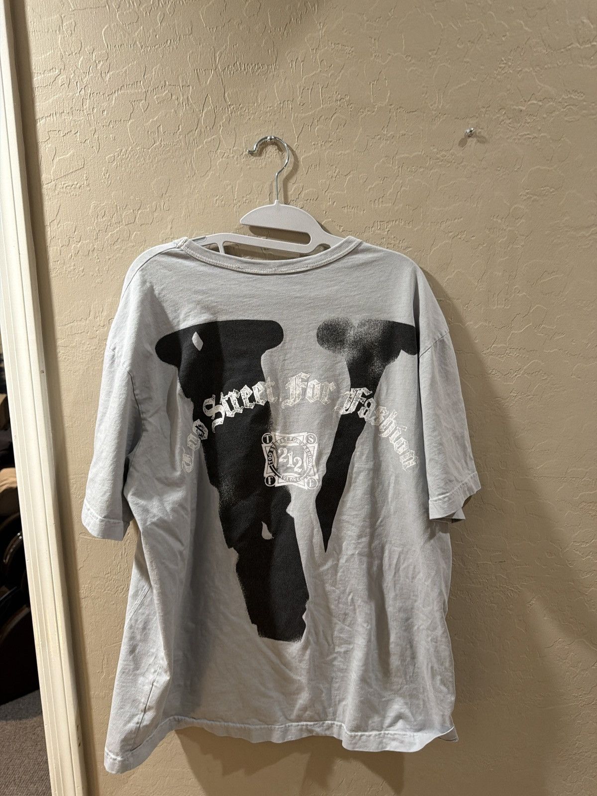 Vlone Large New season Gray Dog Vlone Too Street for Fashion Size US L / EU 52-54 / 3 - 4 Thumbnail