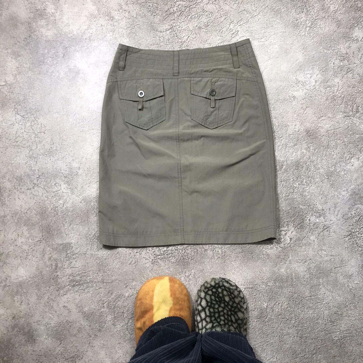 Vintage Vintage Y2K Cargo Skirt Olive Green Streetwear Gorpcore 29 Size 29" - 3 Thumbnail