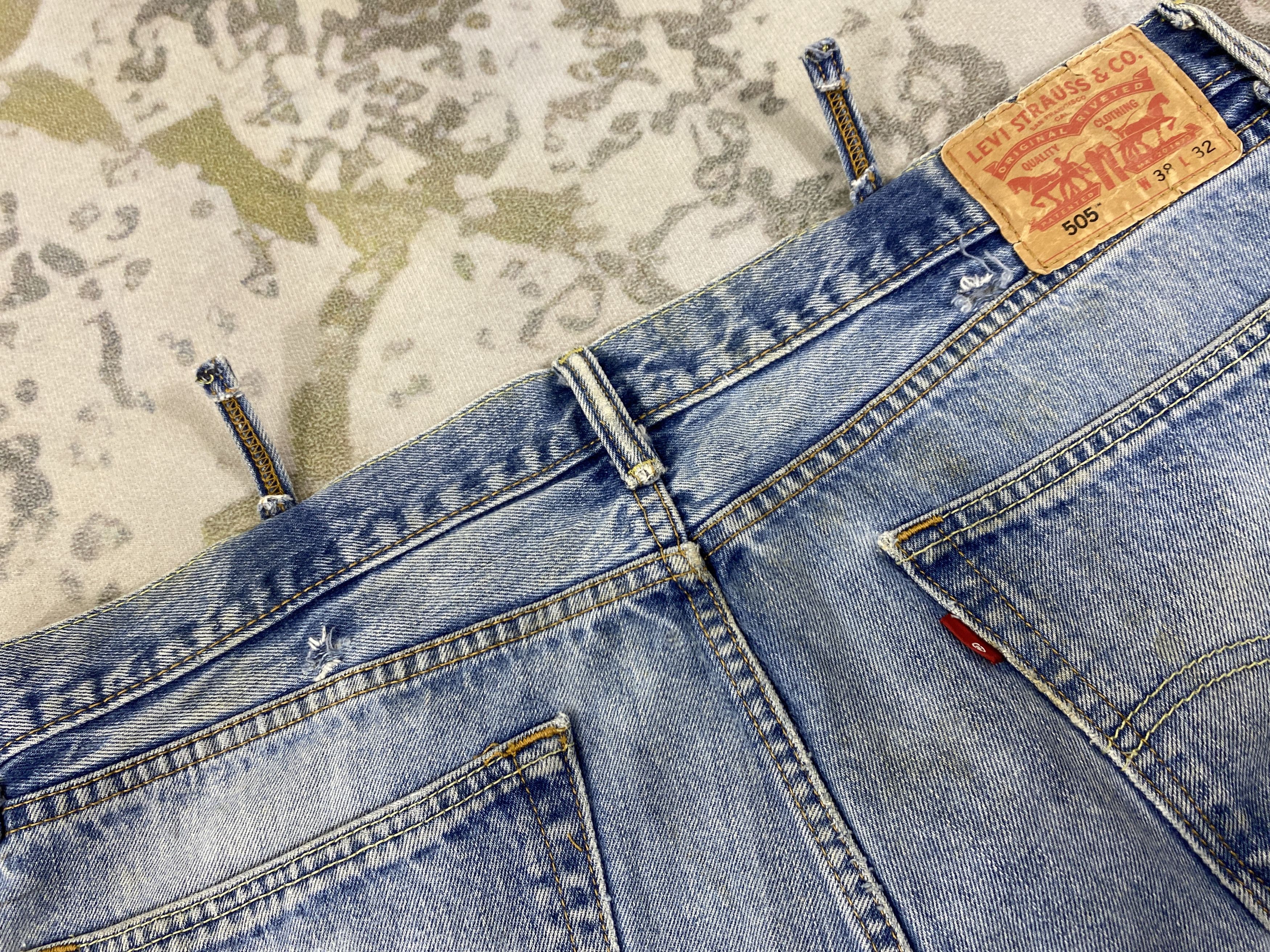 Levi's Mid Blue Wash Vintage Levi's 505 Jeans 40x31 Denim JN1907 Size US 40 / EU 56 - 14 Thumbnail