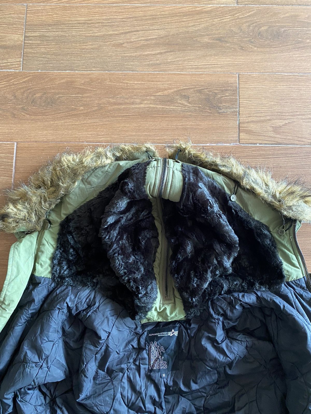 Alpha Industries × Vintage Vintage Alpha Industries Faux Fur N2b Bomber Jacket Size US M / EU 48-50 / 2 - 16 Thumbnail