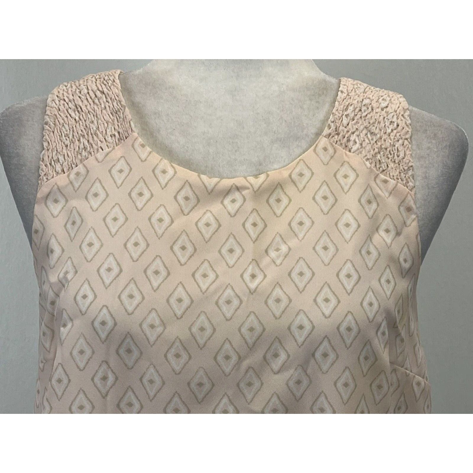 Loft LOFT shift Dress Sz Small VGUC Blush Small Sleeveless Diamond Print Lined Size S / US 4 / IT 40 - 5 Thumbnail