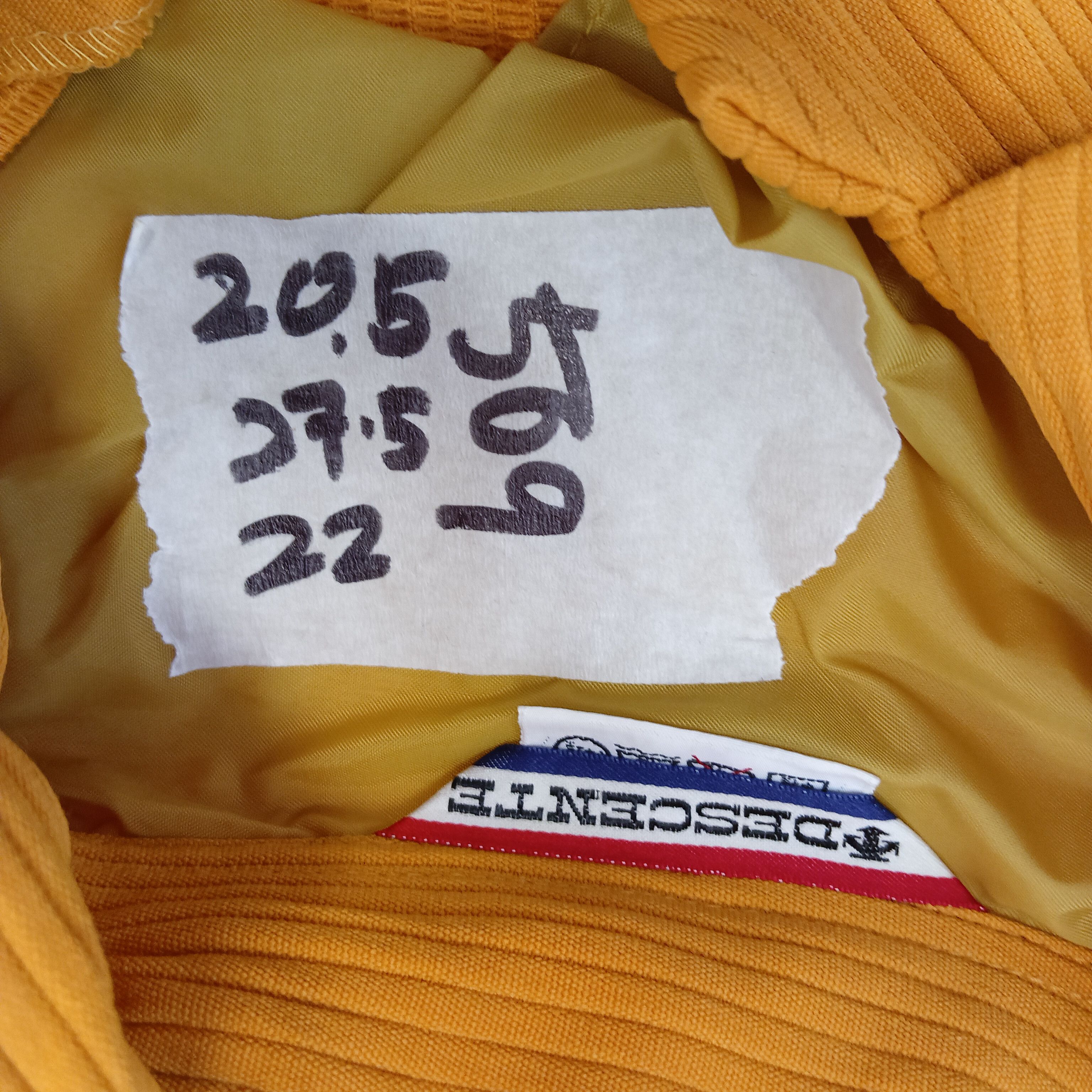 Descente DESCENTE POCKET RARE BUTTON JAPANESE BRAND M Size US M / EU 48-50 / 2 - 5 Thumbnail