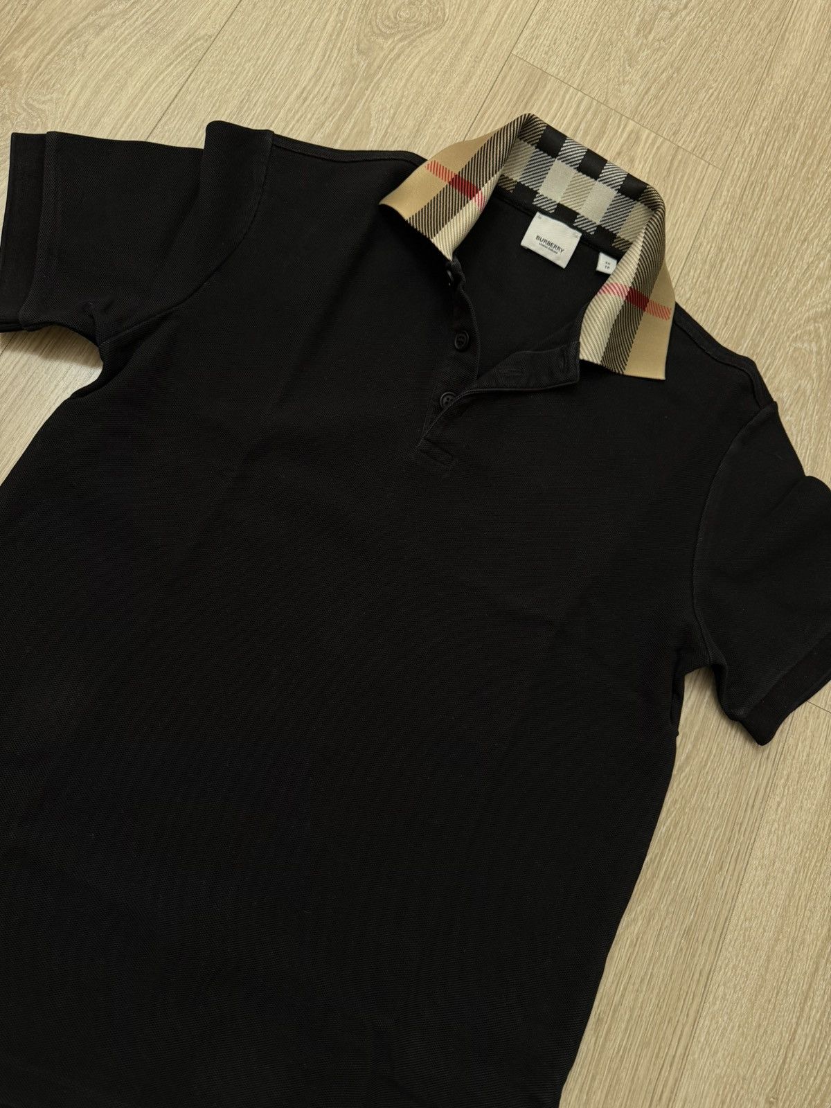 Burberry Burberry Tshirt Black Size US XS / EU 42 / 0 - 1 Thumbnail