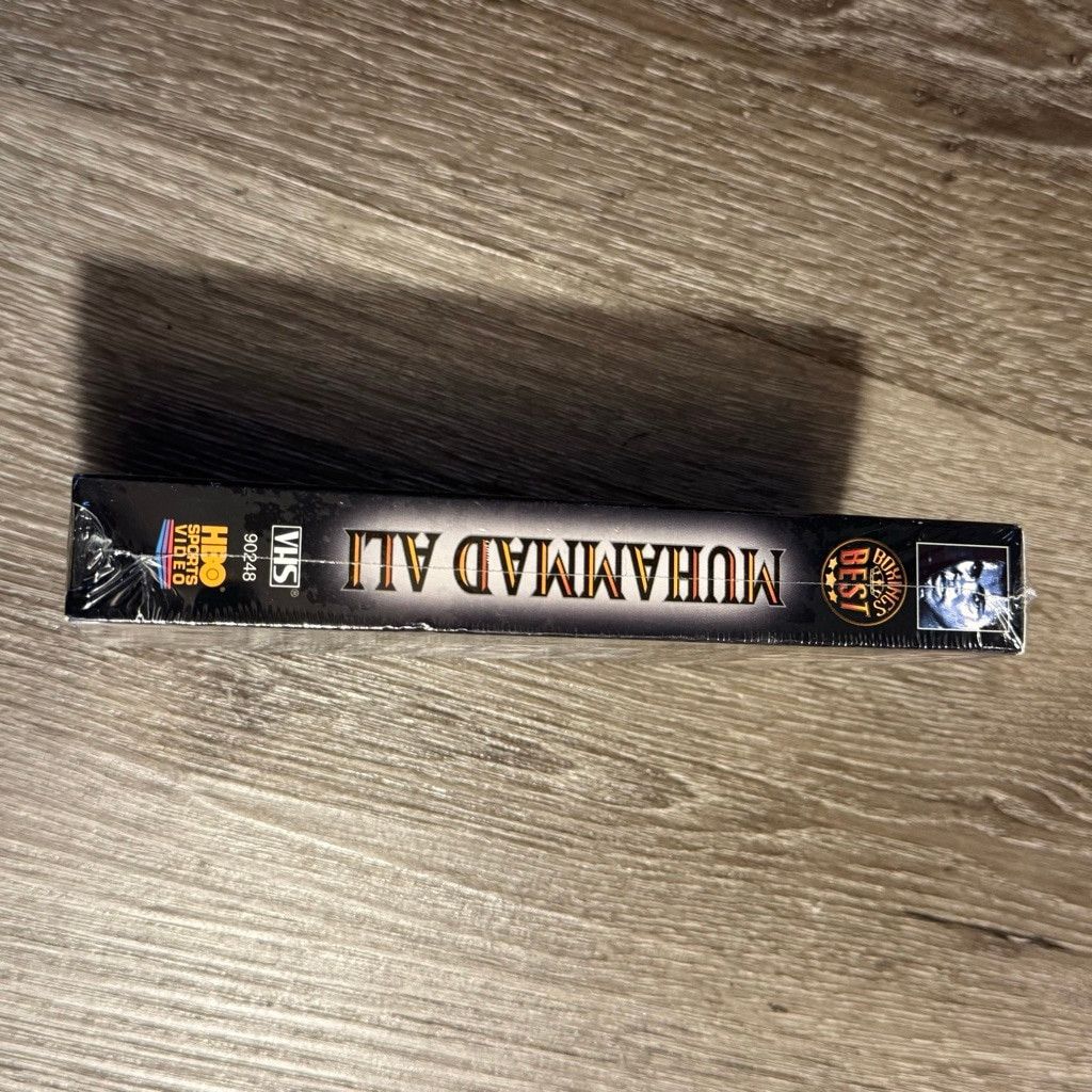Vintage Muhammad Ali HBO Sports Video VHS One Size Black Gold Sealed Size US S / EU 44-46 / 1 - 4 Thumbnail