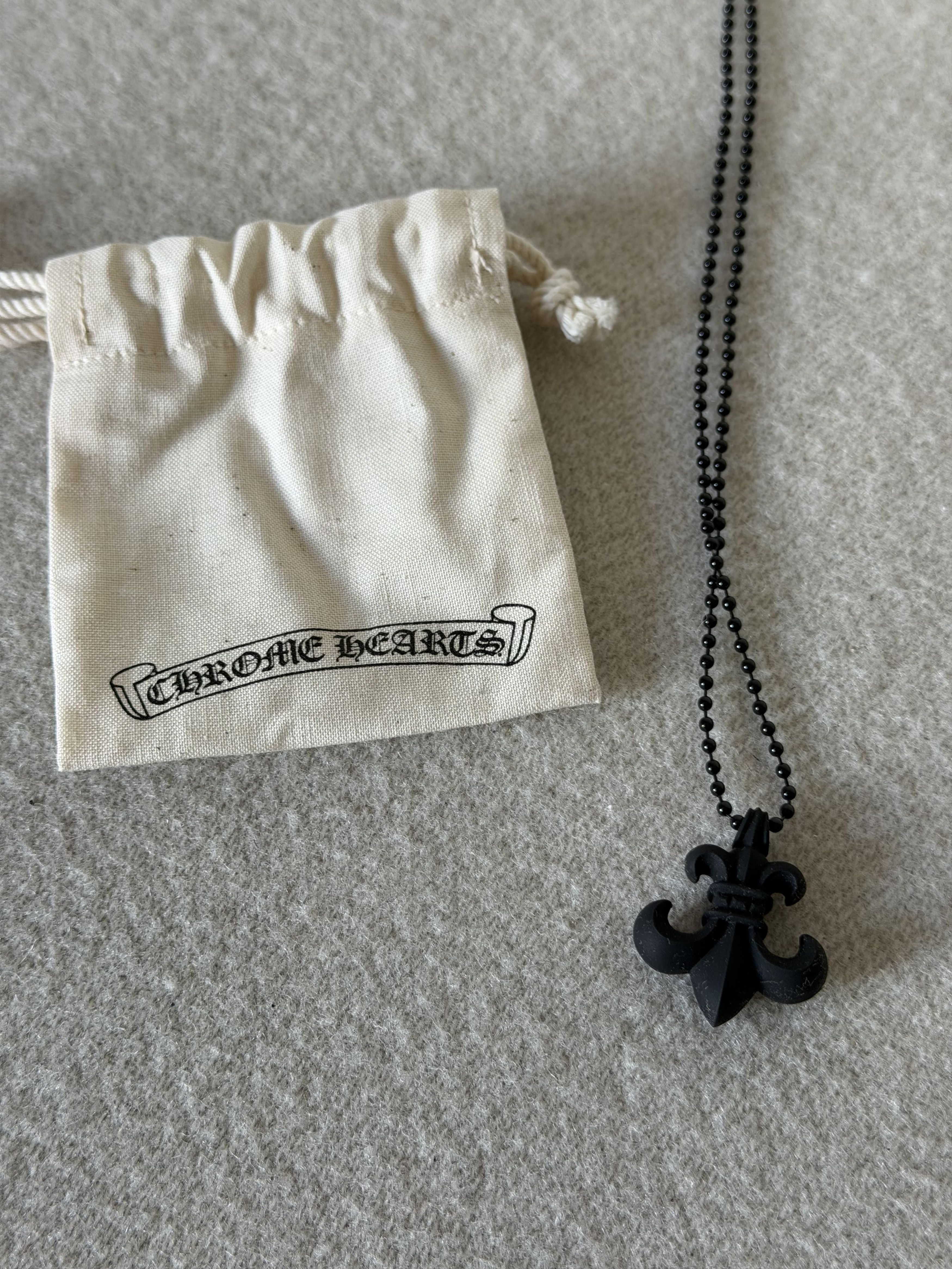 Chrome Hearts Chrome Hearts Silicone BS Fleur Pendant in Black Size ONE SIZE - 2 Thumbnail