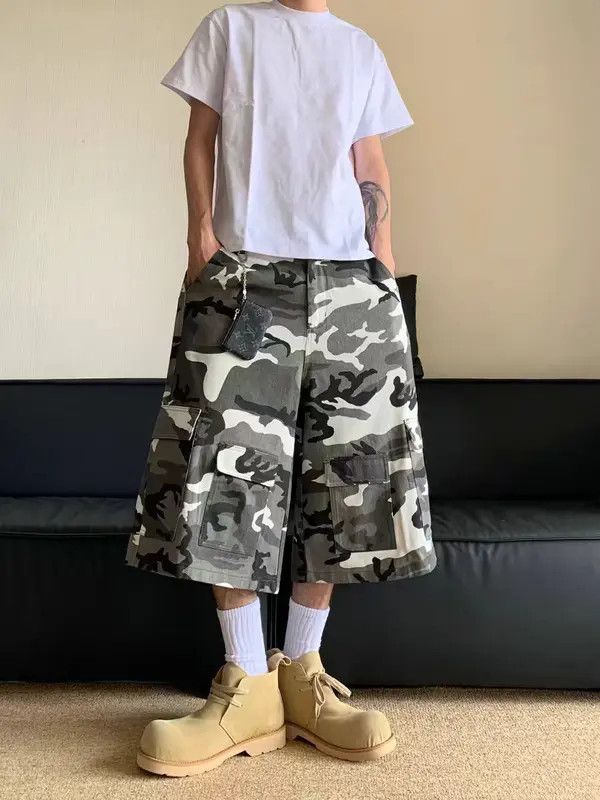 Vintage VIBE Vintage Camo Heavy Wash Work Shorts Size US 34 / EU 50 - 1 Thumbnail