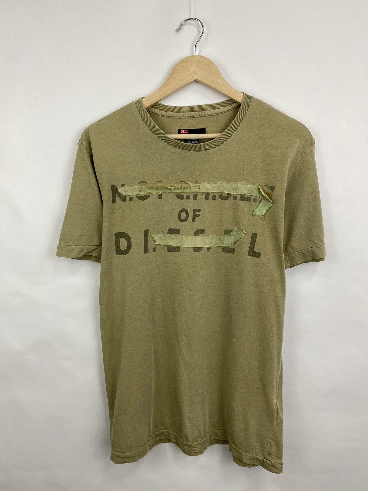 Diesel × Japanese Brand 🇺🇸 Vintage 90s Diesel Military style Big logo t-shirt Size US M / EU 48-50 / 2 - 3 Thumbnail