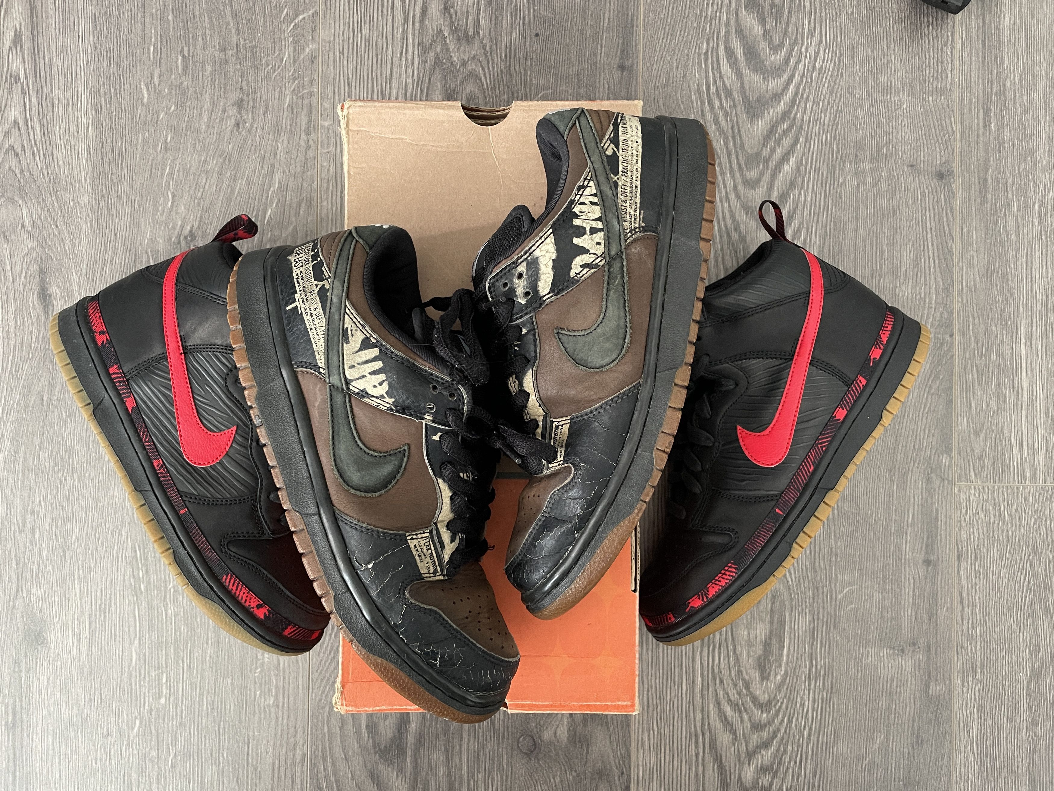 Nike SB Nike SP Dunk Low Zoo York (2002) Size US 8.5 / EU 41-42 - 4 Thumbnail