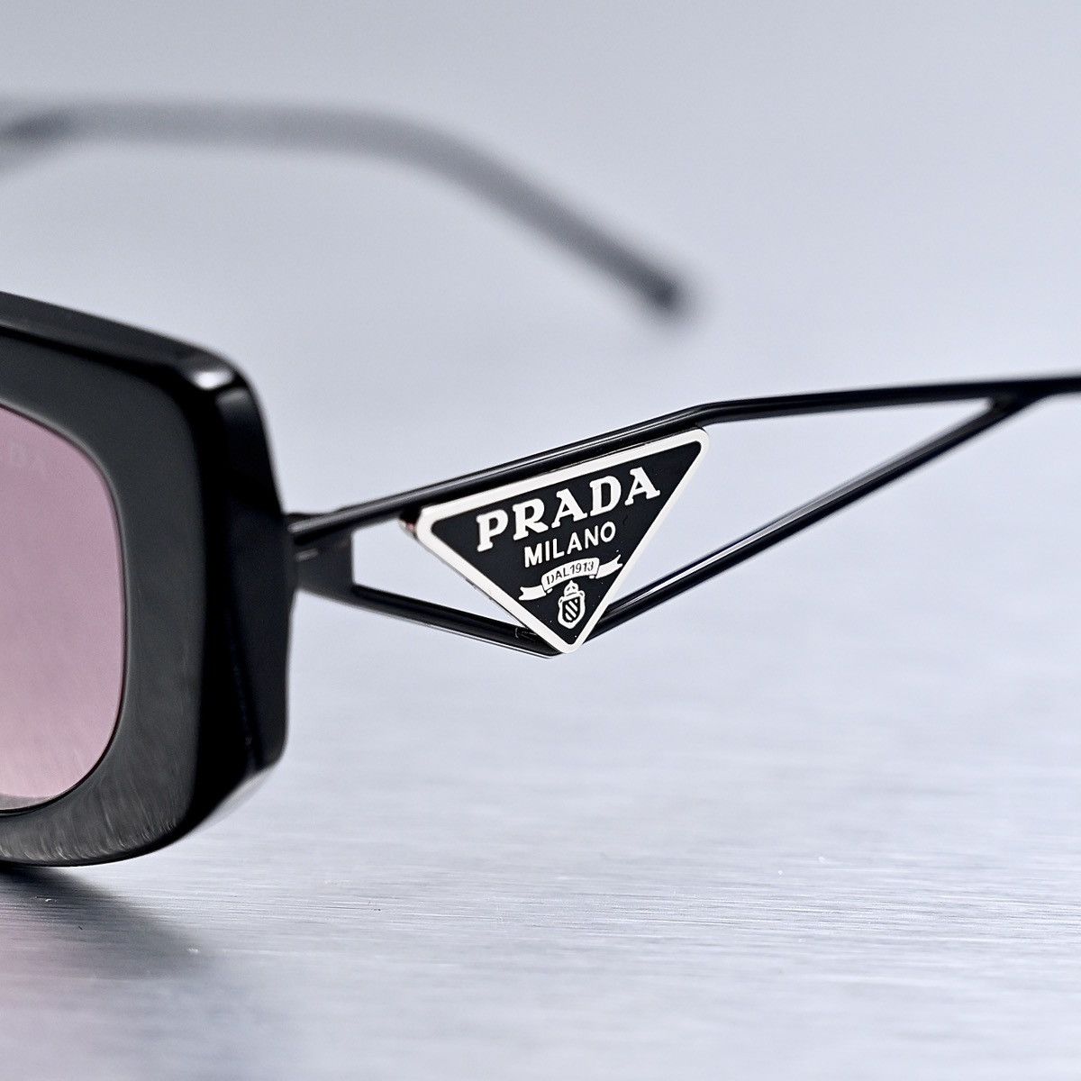 Prada PRADA 0PR 14YS SUNGLASSES Size ONE SIZE - 3 Thumbnail