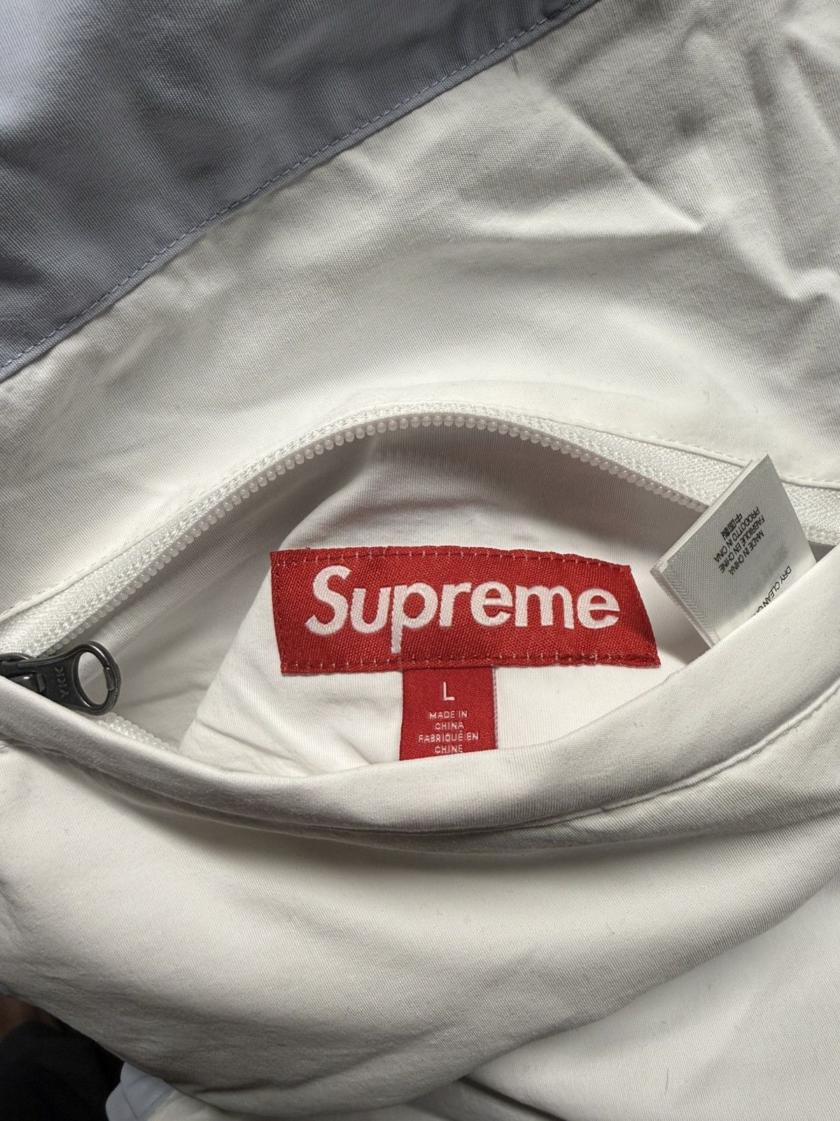 Supreme Supreme Faux Fur Reversible Hooded Track Jacket White SS25 Size US L / EU 52-54 / 3 - 7 Thumbnail