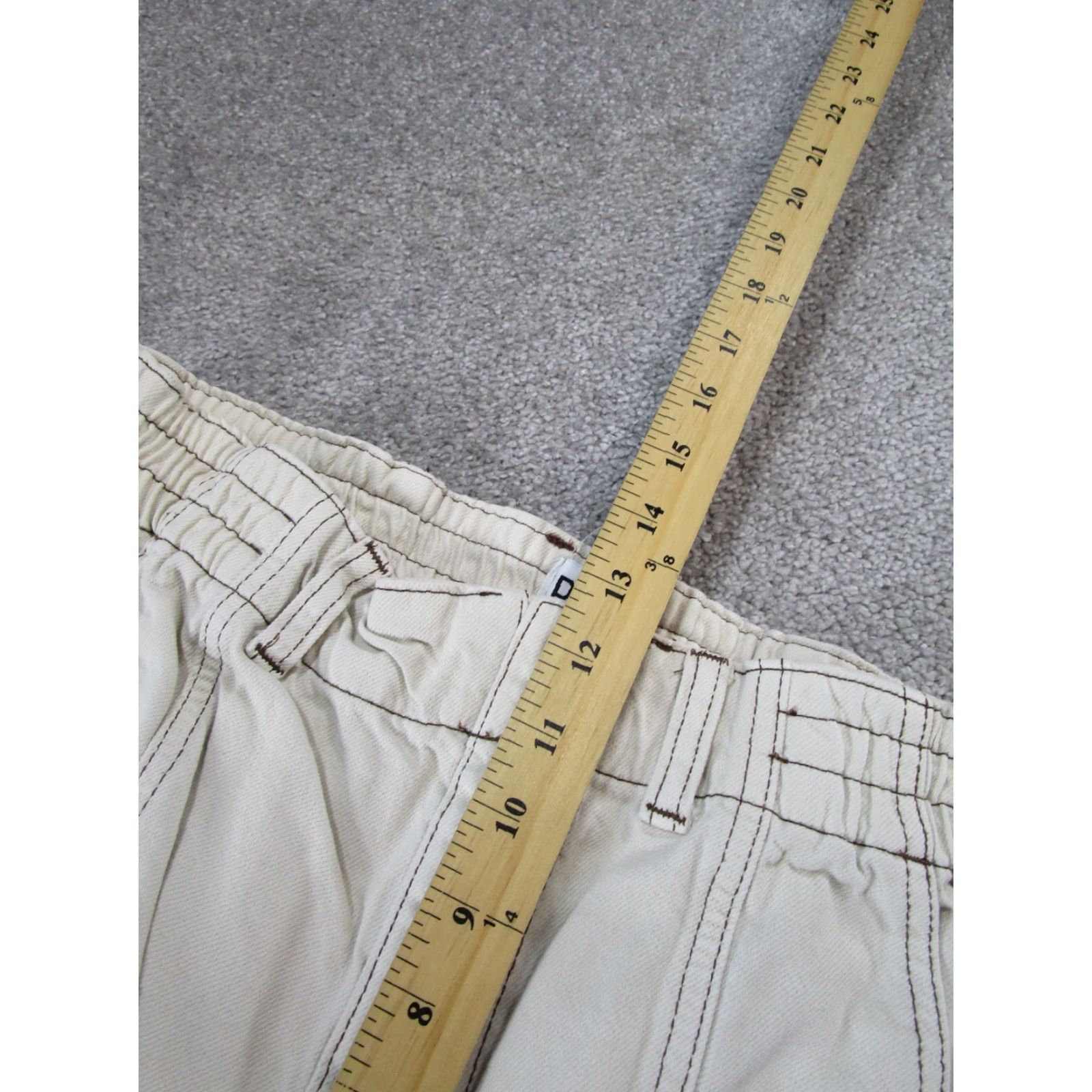 Urban Outfitters VINTAGE Urban Outfitters BDG Jeans Straight Denim Cargo Beige Women 31 High Rise Regular 31 Beige Womens Jeans 90s/2000s Style Size 24" / US 00 / IT 34 - 6 Thumbnail
