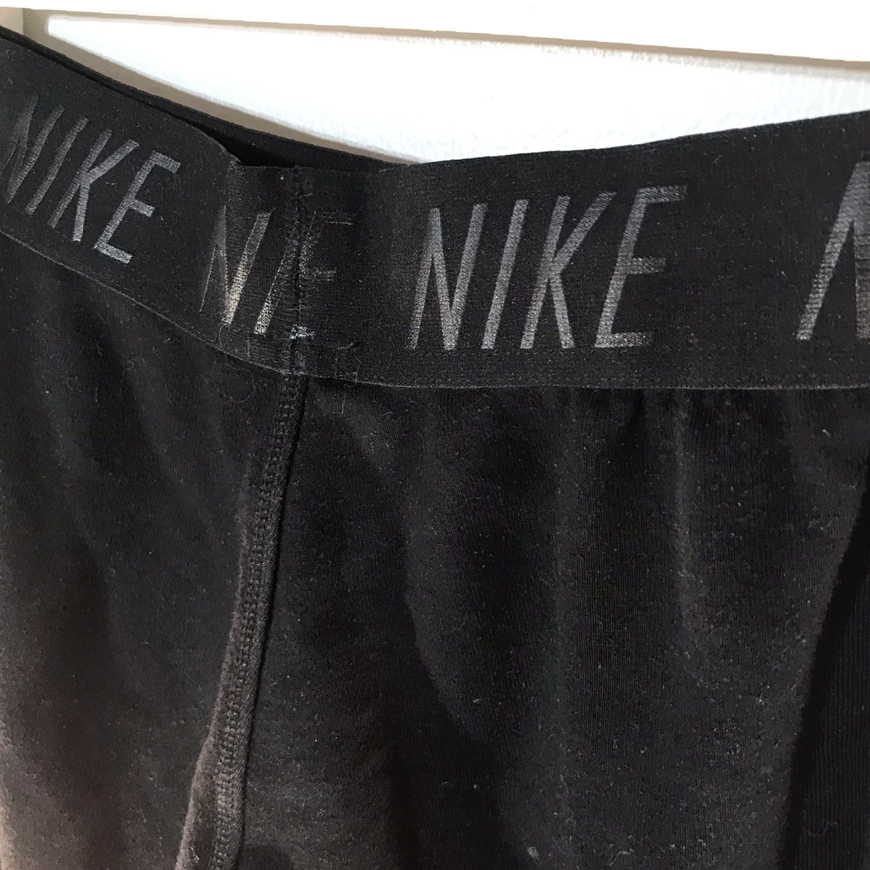 Nike VINTAGE Nike Dri-FIT Sweatpants Womens XL Black Athleisure Activewear Pants Size 40" / US 18 - 3 Thumbnail