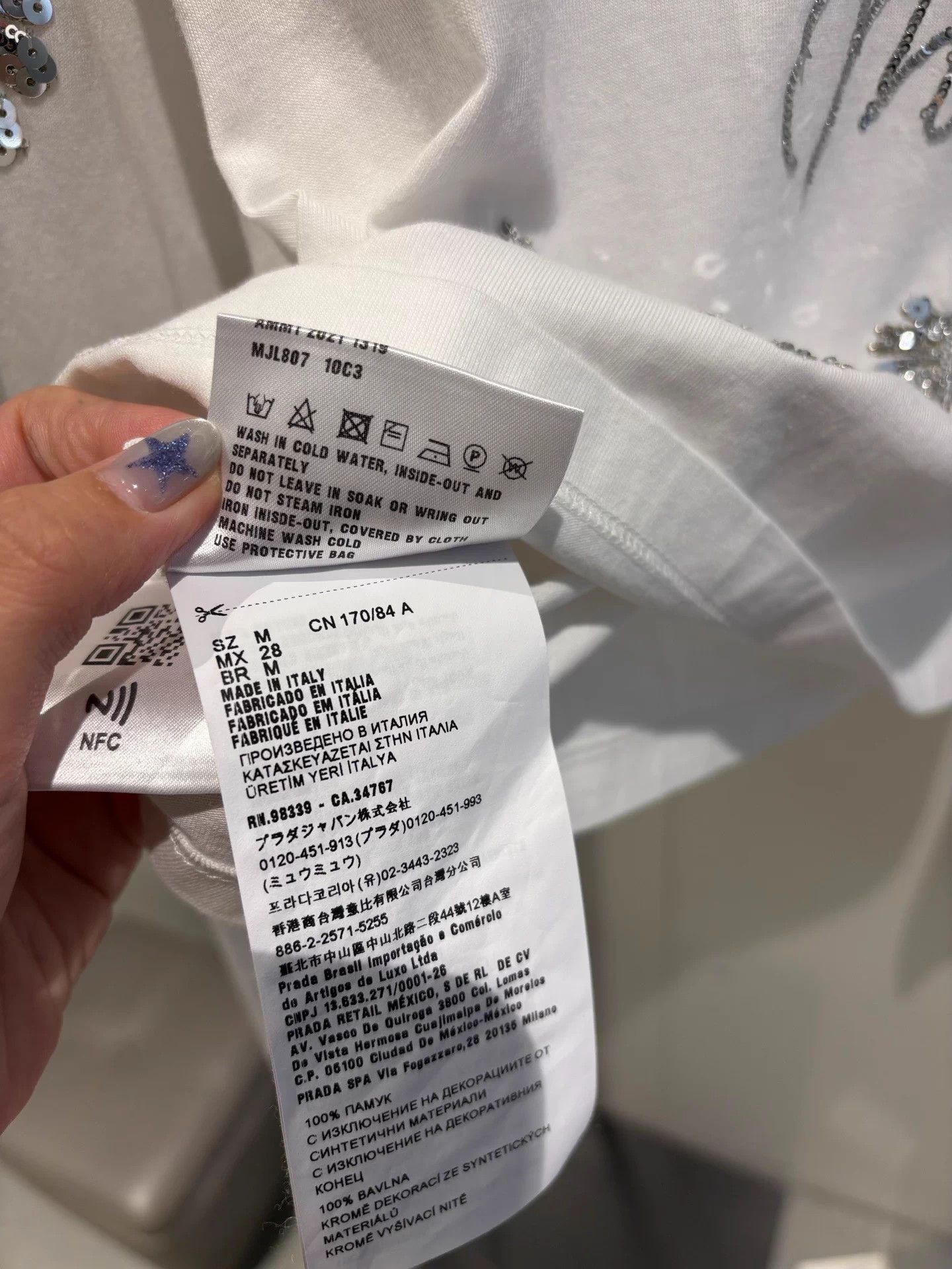 Miu Miu MIU MIU 3D Silver Sequin Floral Short LS T NOS M Size M / US 6-8 / IT 42-44 - 5 Thumbnail