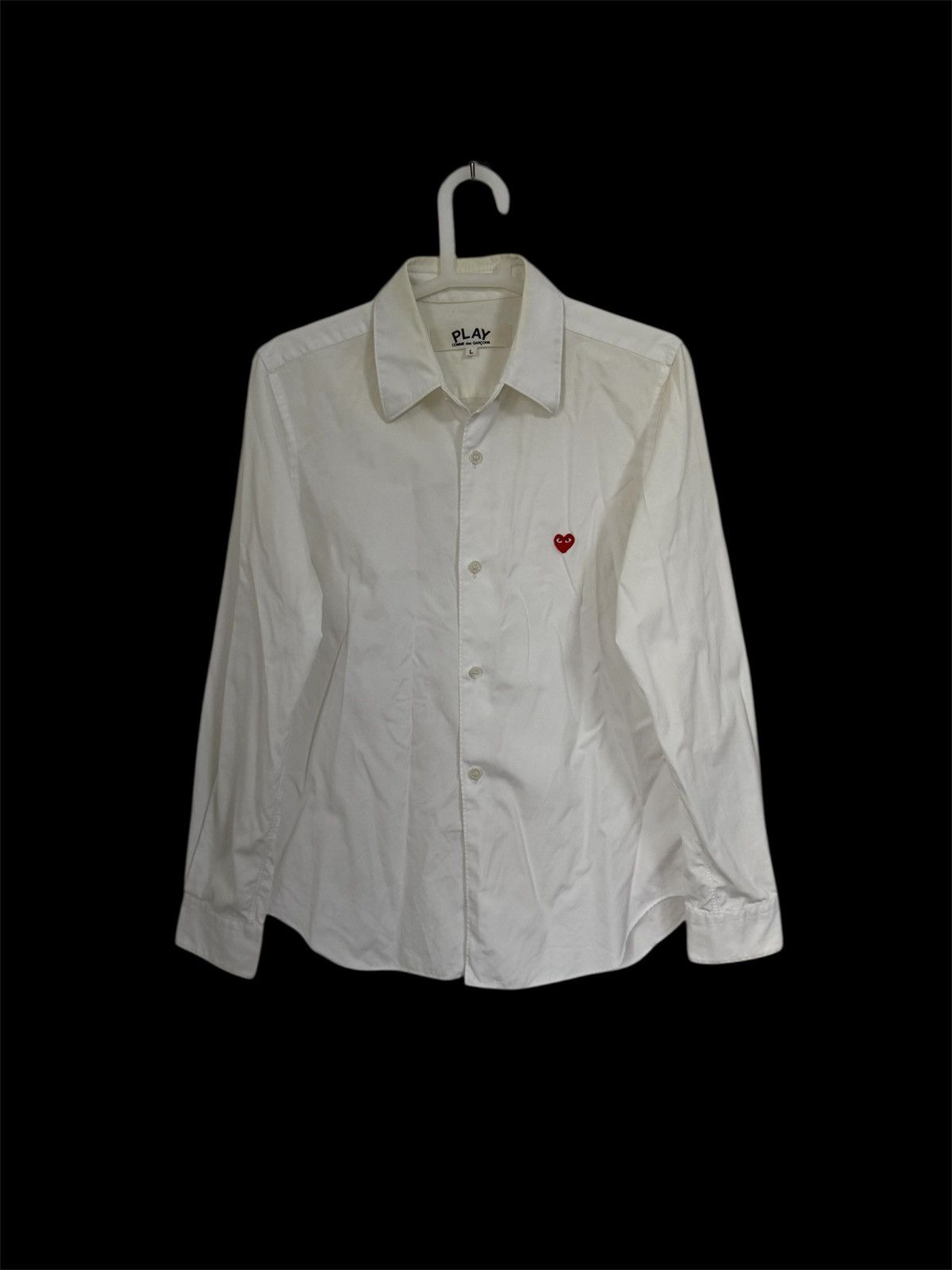 Comme des Garcons Homme Plus COMME DES GARCONS PLAY WHITE BUTTON UP RED SMALL LOVE EMOJI Size L / US 10 / IT 46 - 1 Thumbnail