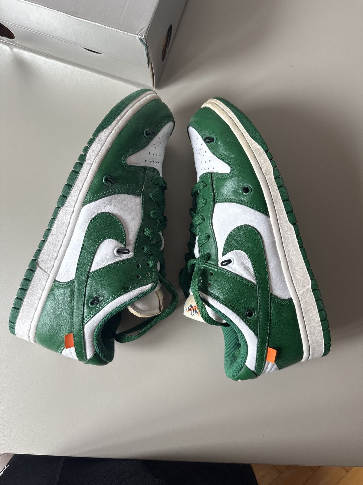 Nike × Off-White Nike Dunk Low Off White Pine Green Size US 8 / EU 41 - 2 Thumbnail