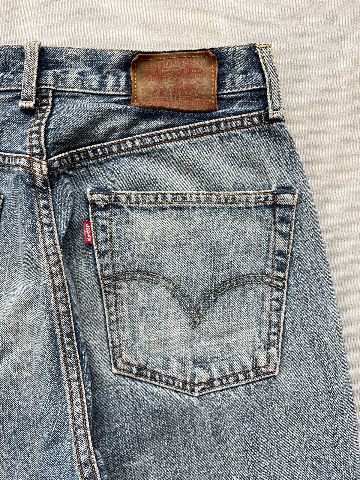Levi's Vintage Levis 504 Straight Jeans Size US 27 - 9 Thumbnail