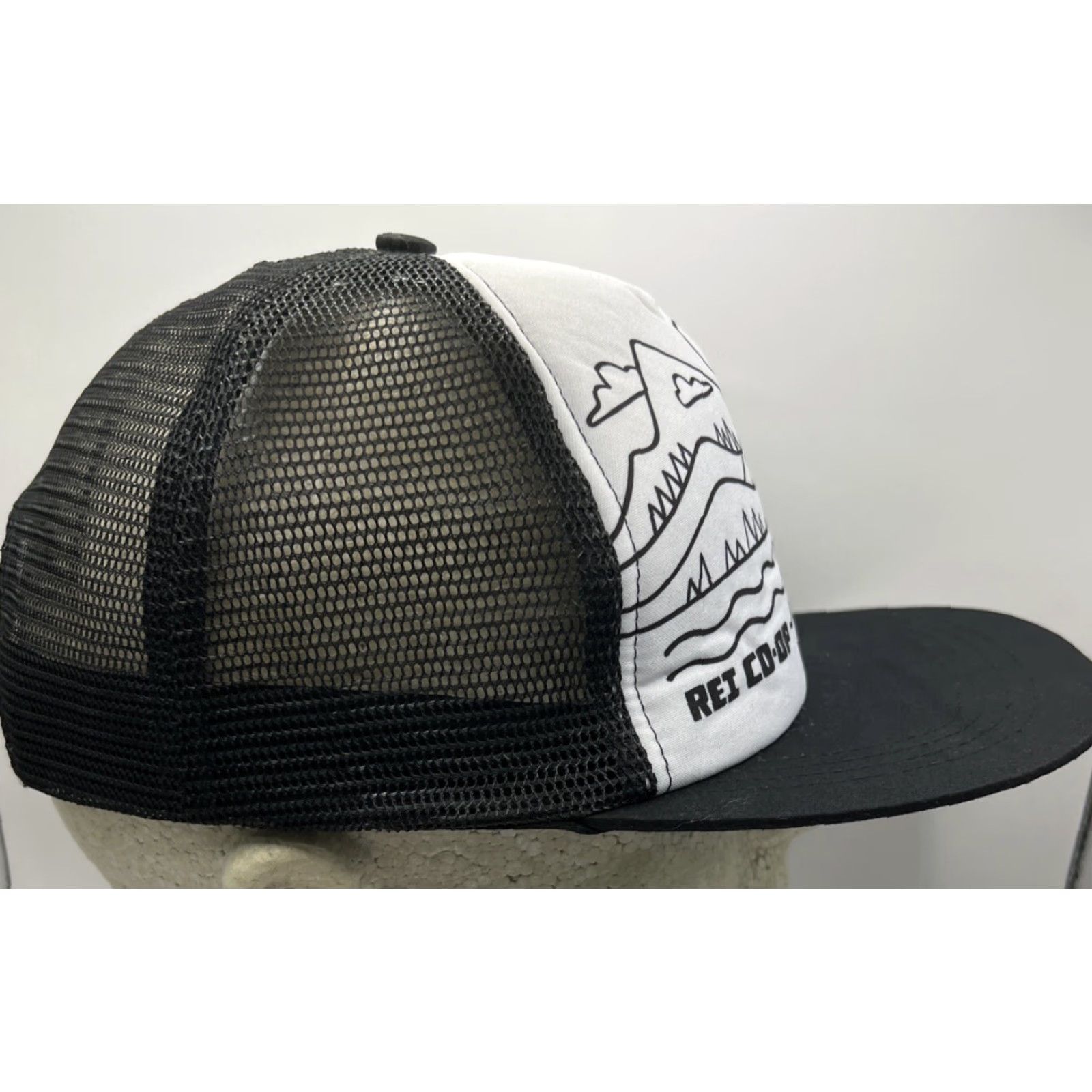 Vintage Rei Co-Op Hat Boco Gear Mountain Minimalism Black White Adjustable Trucker Cap Hat Size ONE SIZE - 2 Thumbnail
