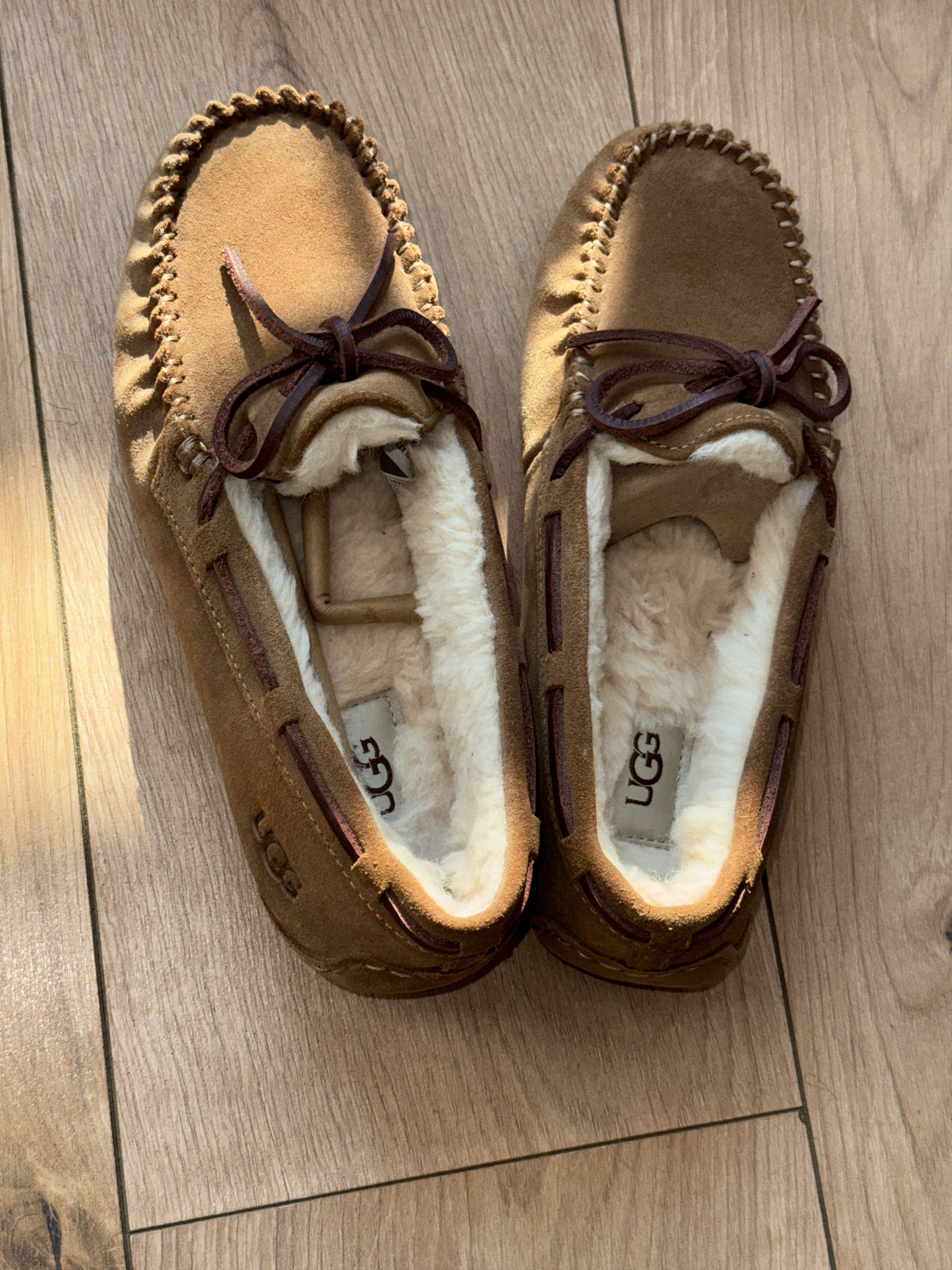Ugg UGG Dakota moccassin Size US 7 / IT 37 - 1 Thumbnail