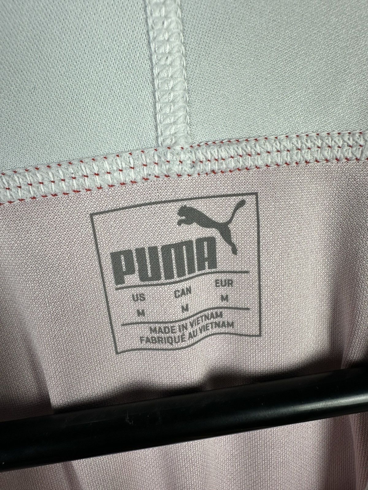 Puma ARSENAL 2015/2016 HOME FOOTBALL SHIRT PUMA SOCCER JERSEY Size US M / EU 48-50 / 2 - 7 Thumbnail