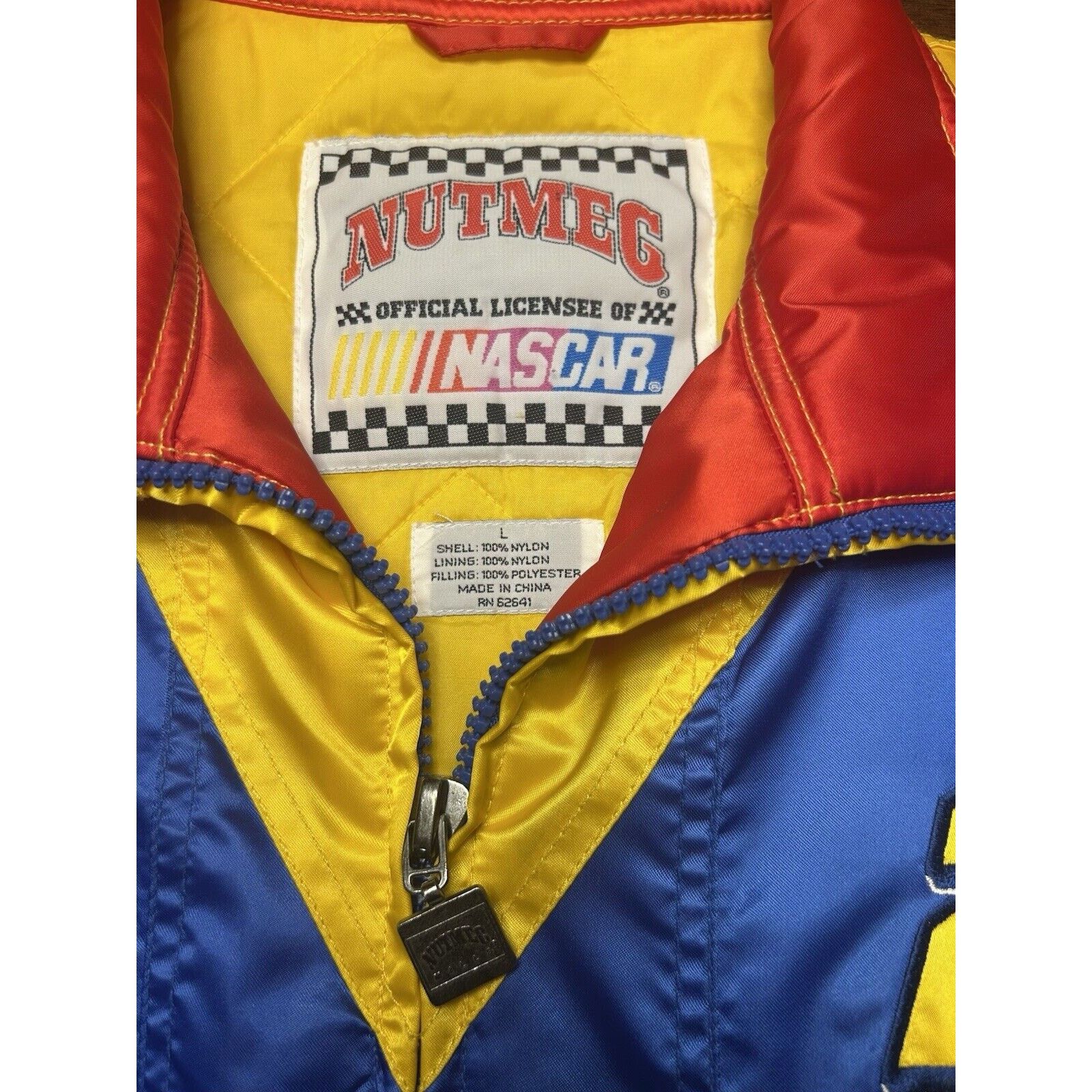Nutmeg 90s/Y2K NASCAR Jeff Gordon #24 Nutmeg Racing Puffer Jacket Size US L / EU 52-54 / 3 - 3 Thumbnail