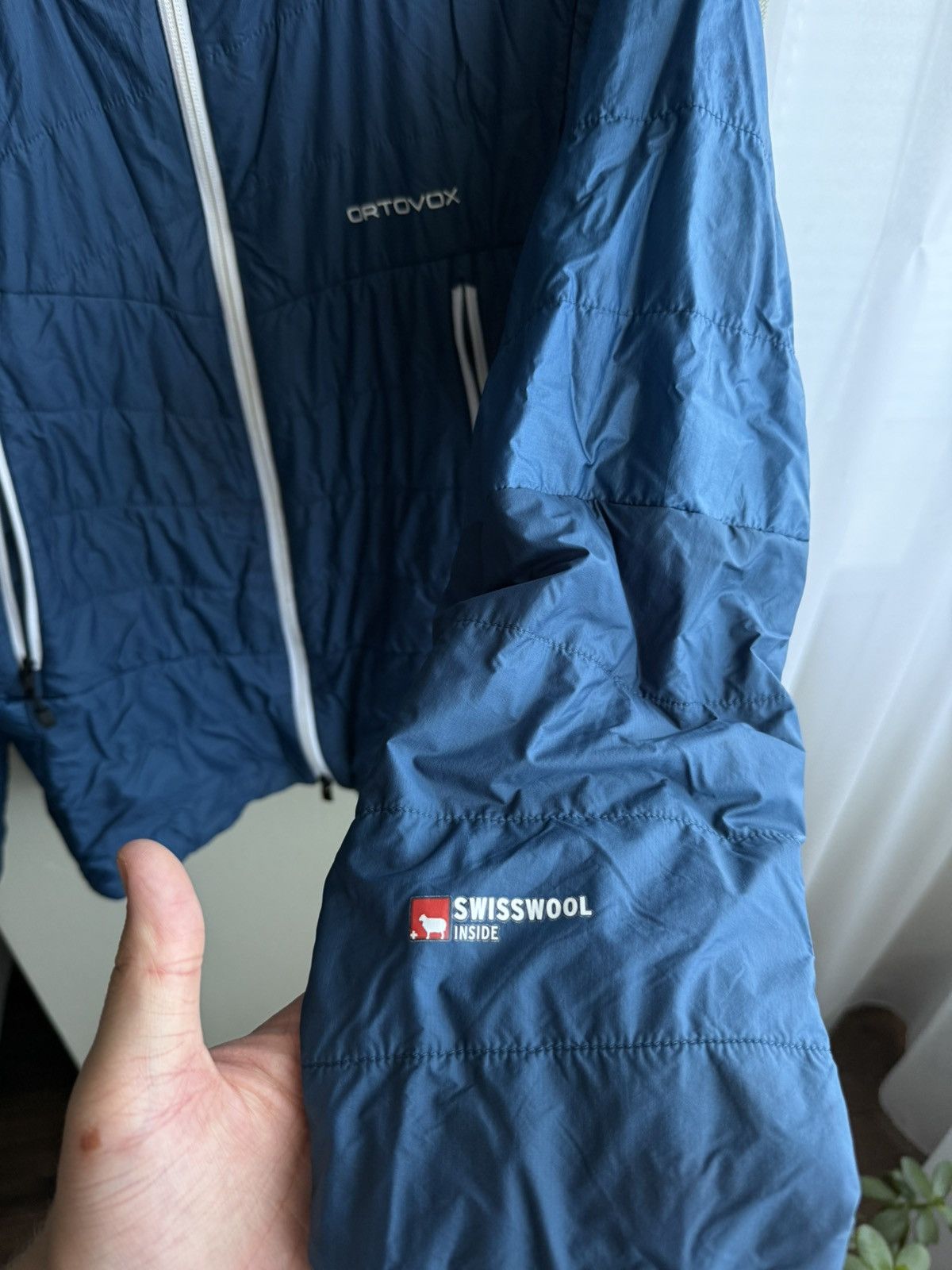 ORTOVOX Ortovox Blue Swisswool Zip Hooded Windbreaker Jacket Light Size US S / EU 44-46 / 1 - 5 Thumbnail