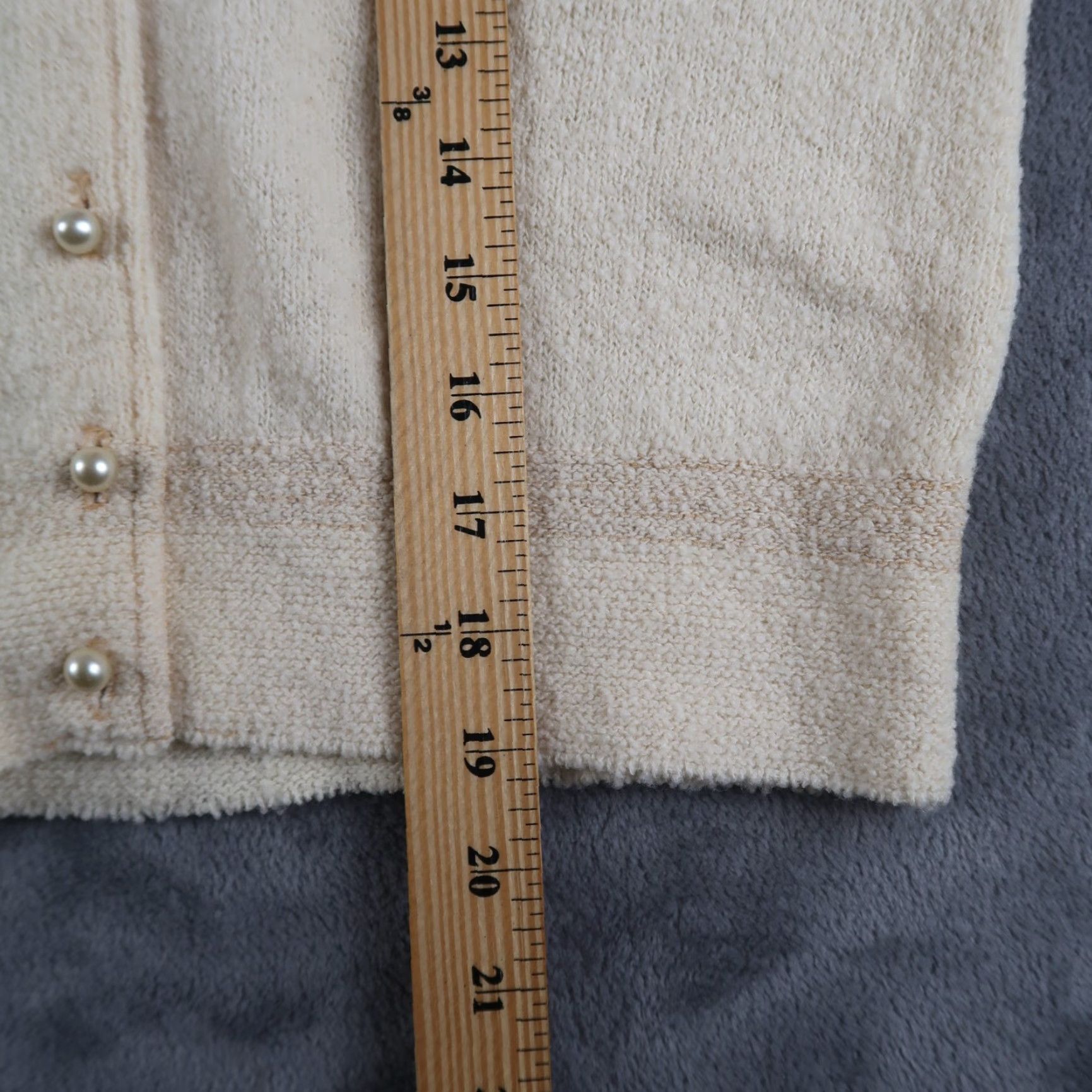 Vintage VINTAGE Kimberly Knitwear Cardigan Wool Ivory Beads S Wool Jacket Womens 60s 70s Republic Size S / US 4 / IT 40 - 7 Thumbnail