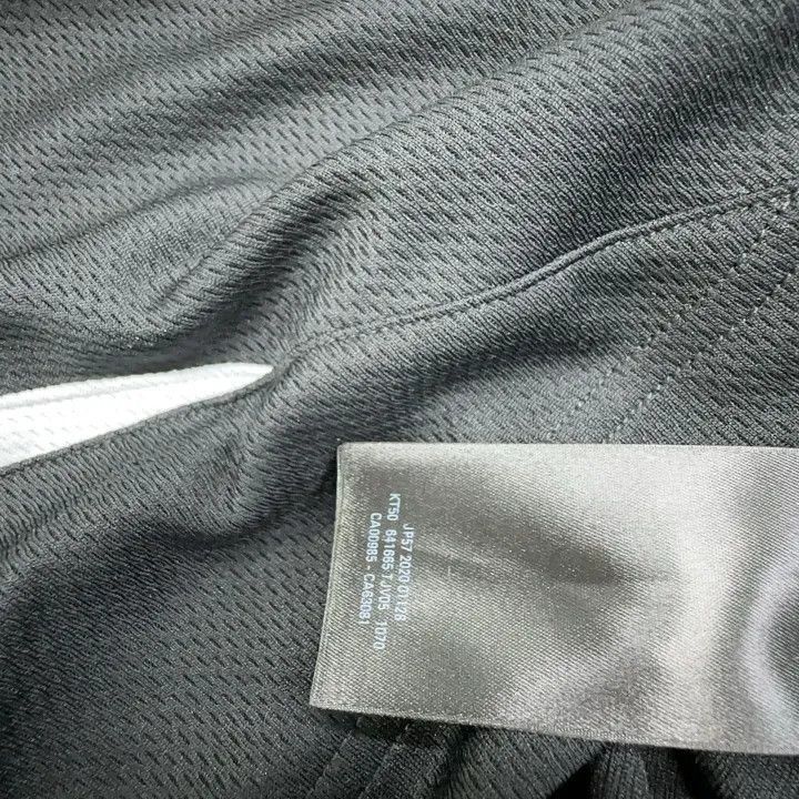 Balenciaga Balenciaga Black Graphic Short-Sleeve Football Shirt 0079-2 Size US L / EU 52-54 / 3 - 3 Thumbnail