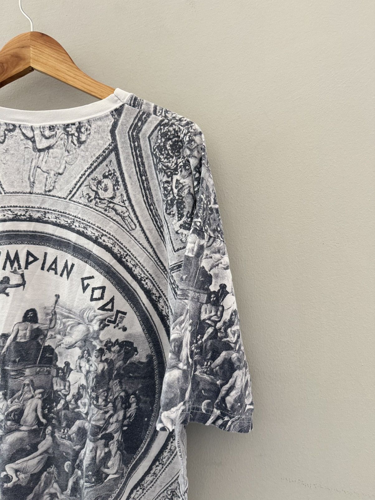 Vintage Vintage 90s Leonardo DaVinci Code Art Tee OLYMPIAN Size US XL / EU 56 / 4 - 9 Thumbnail
