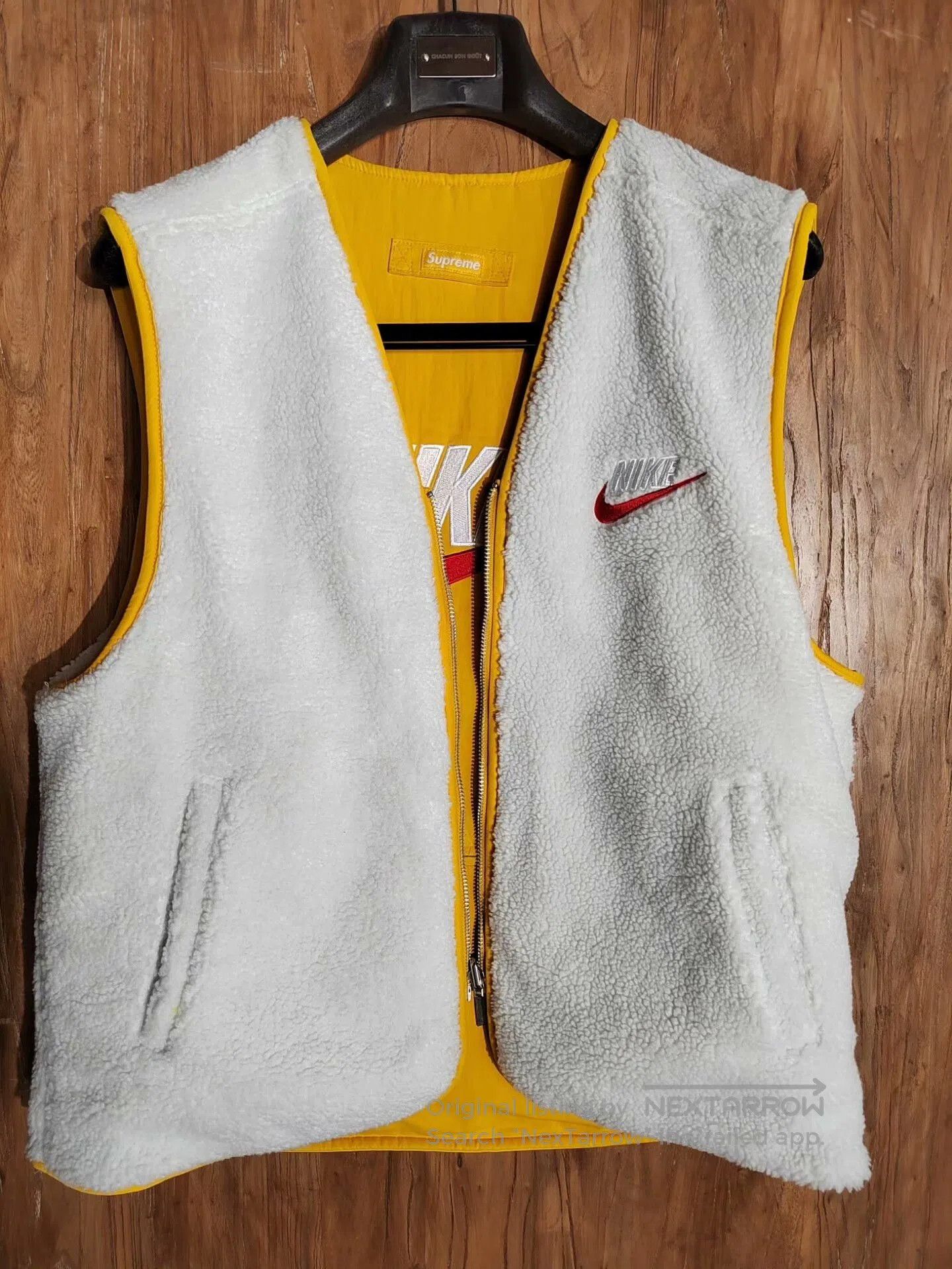 Supreme Supreme x Nike Reversible Vest. Size US M / EU 48-50 / 2 - 3 Thumbnail