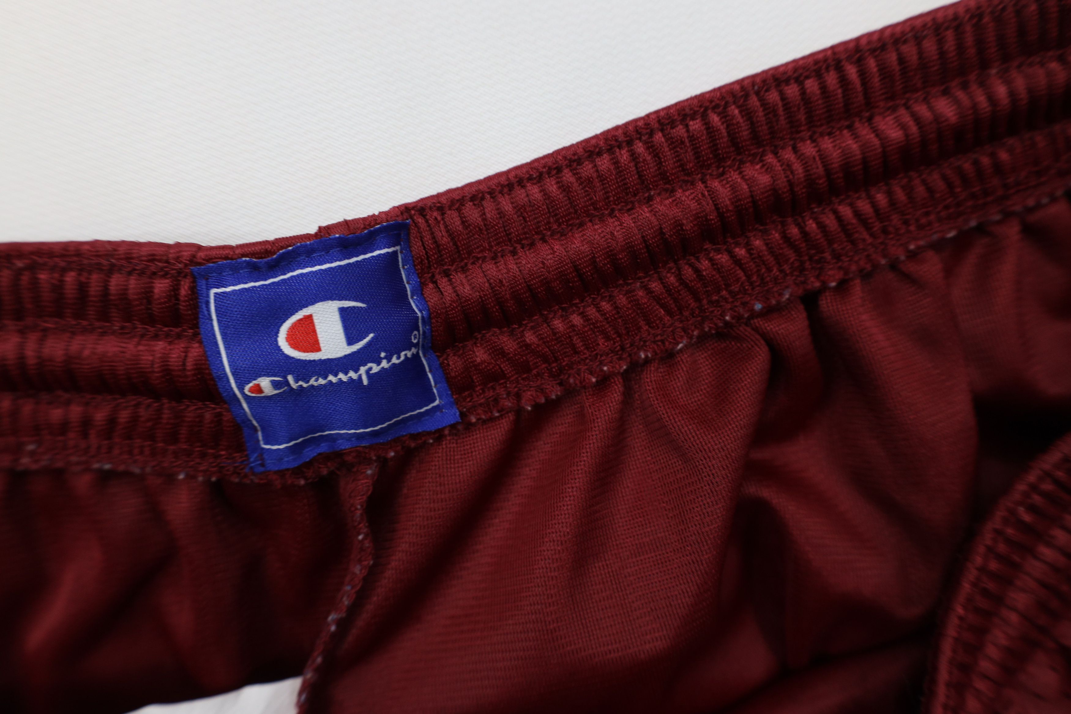 Champion Vintage Champion Mesh Gym Basketball Shorts Red Polyester Size US 38 / EU 54 - 7 Thumbnail