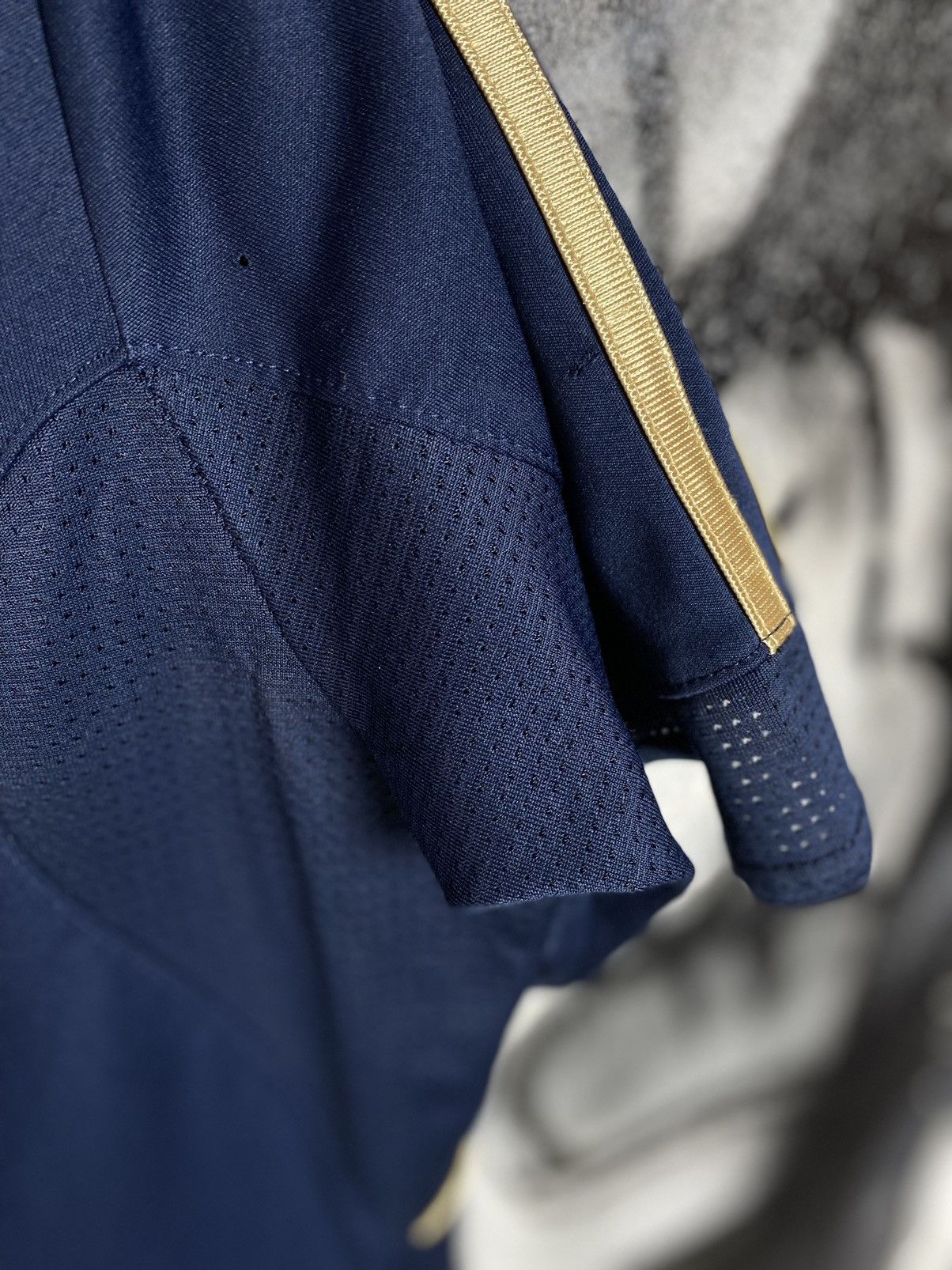 Adidas Adidas Chelsea FC Vintage Navy Blue Soccer Jersey T-Shirt Size Medium Size US M / EU 48-50 / 2 - 12 Thumbnail