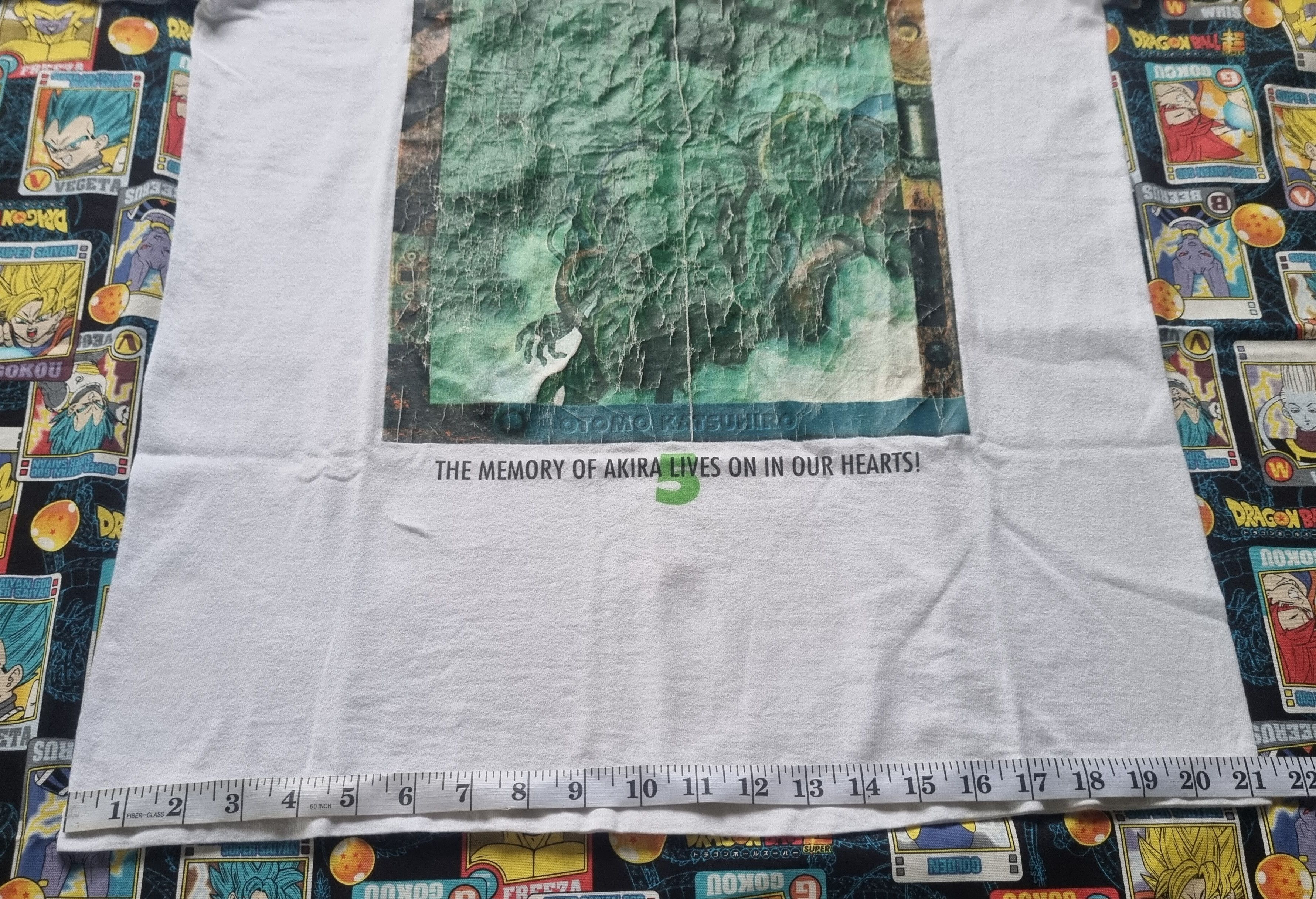 Anime Vintage Akira Young And Magazine Vol 5 T Shirt Size US L / EU 52-54 / 3 - 8 Thumbnail