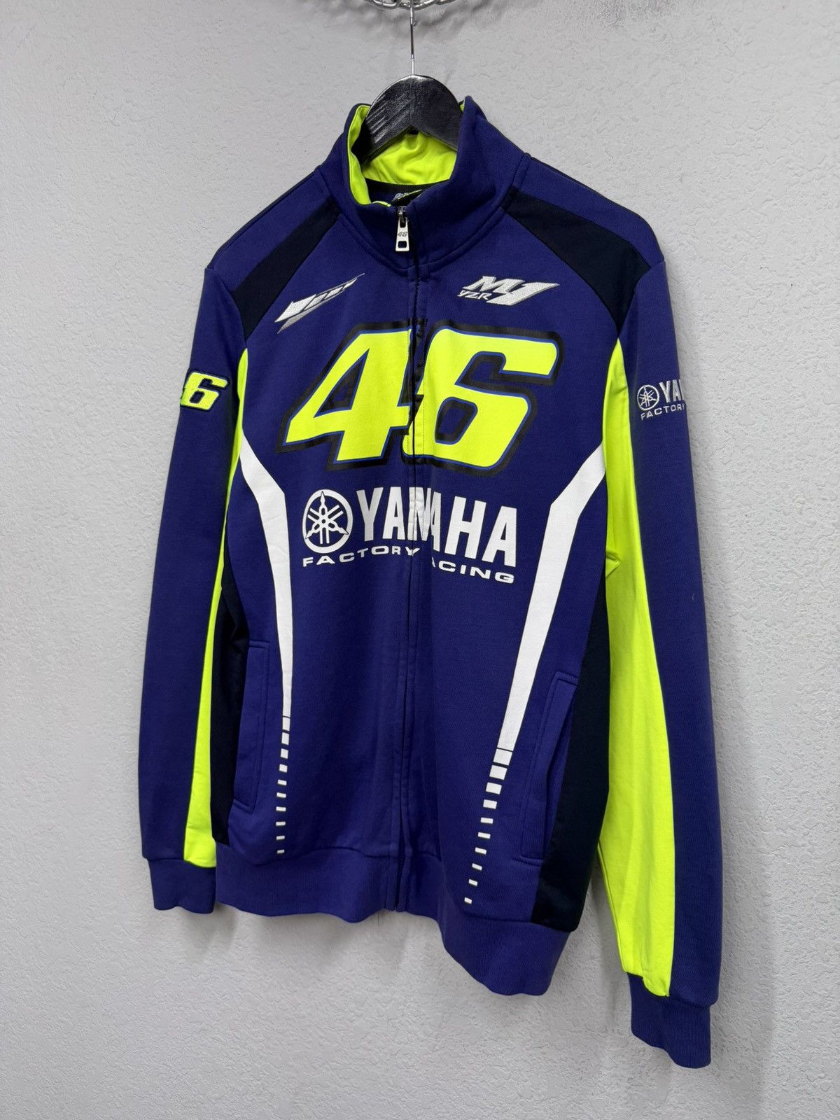 Yamaha Vintage Yamaha Factory Racing Valentino Rossi 46 Sweatshirt Size US M / EU 48-50 / 2 - 3 Thumbnail